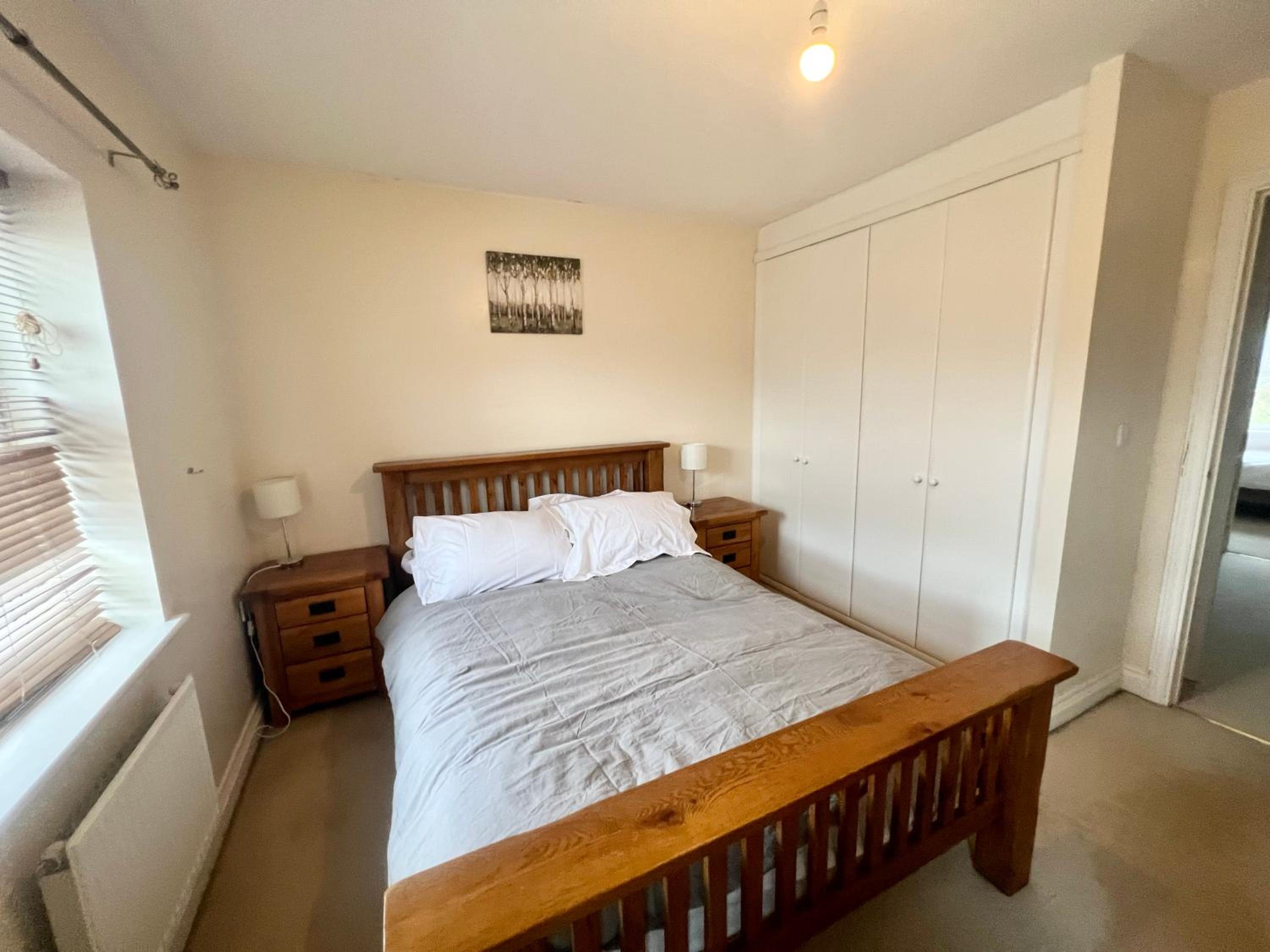 Hook Vacations - Pex Residence: 5-Bedroom Home in Hook - Property Image 2