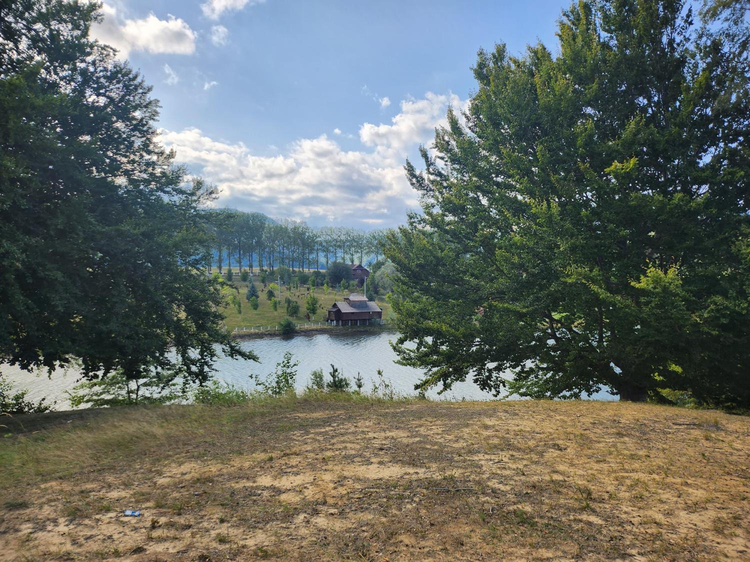 Casa cu Roți - Vacanțe în Natură view 5