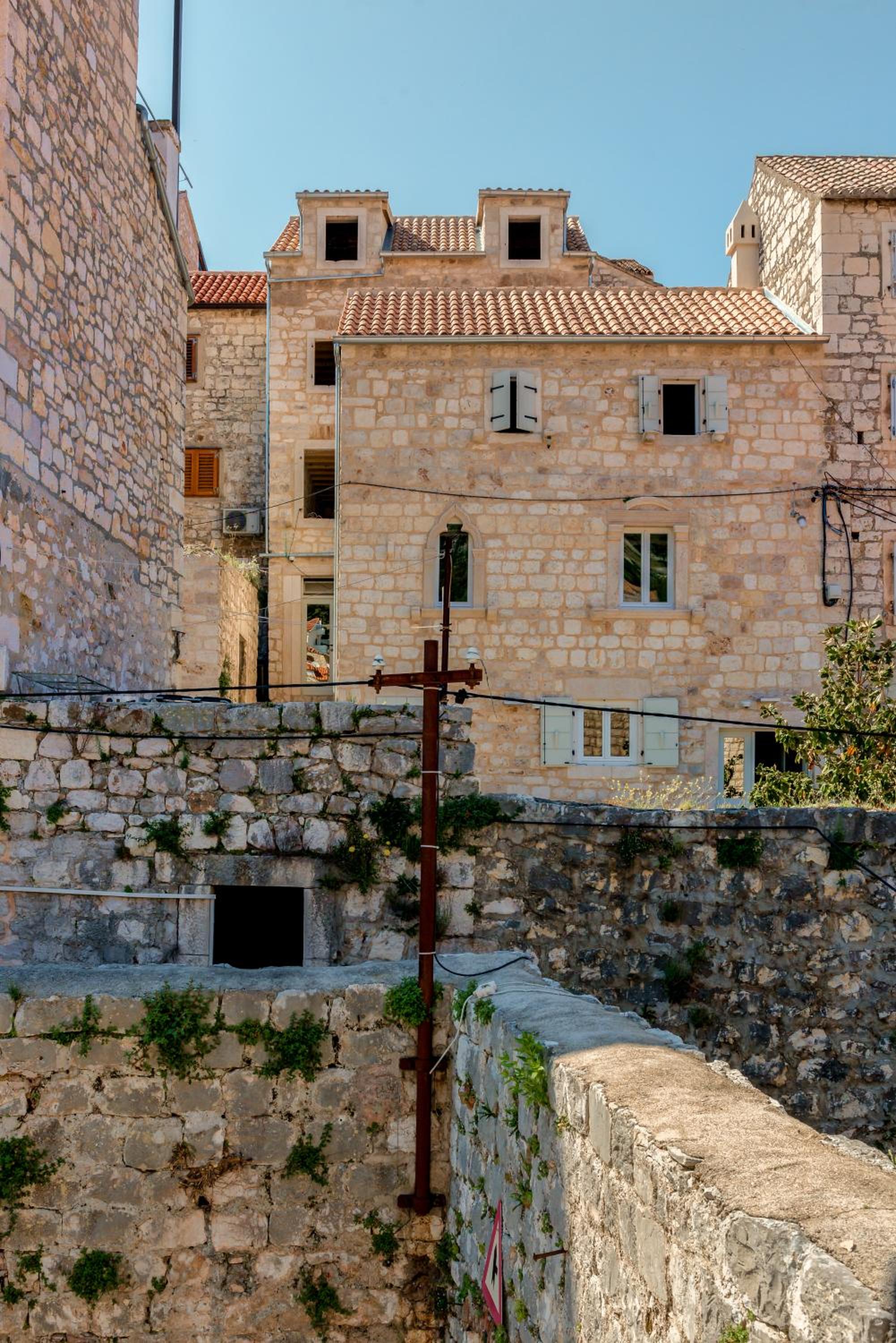 Photo 64