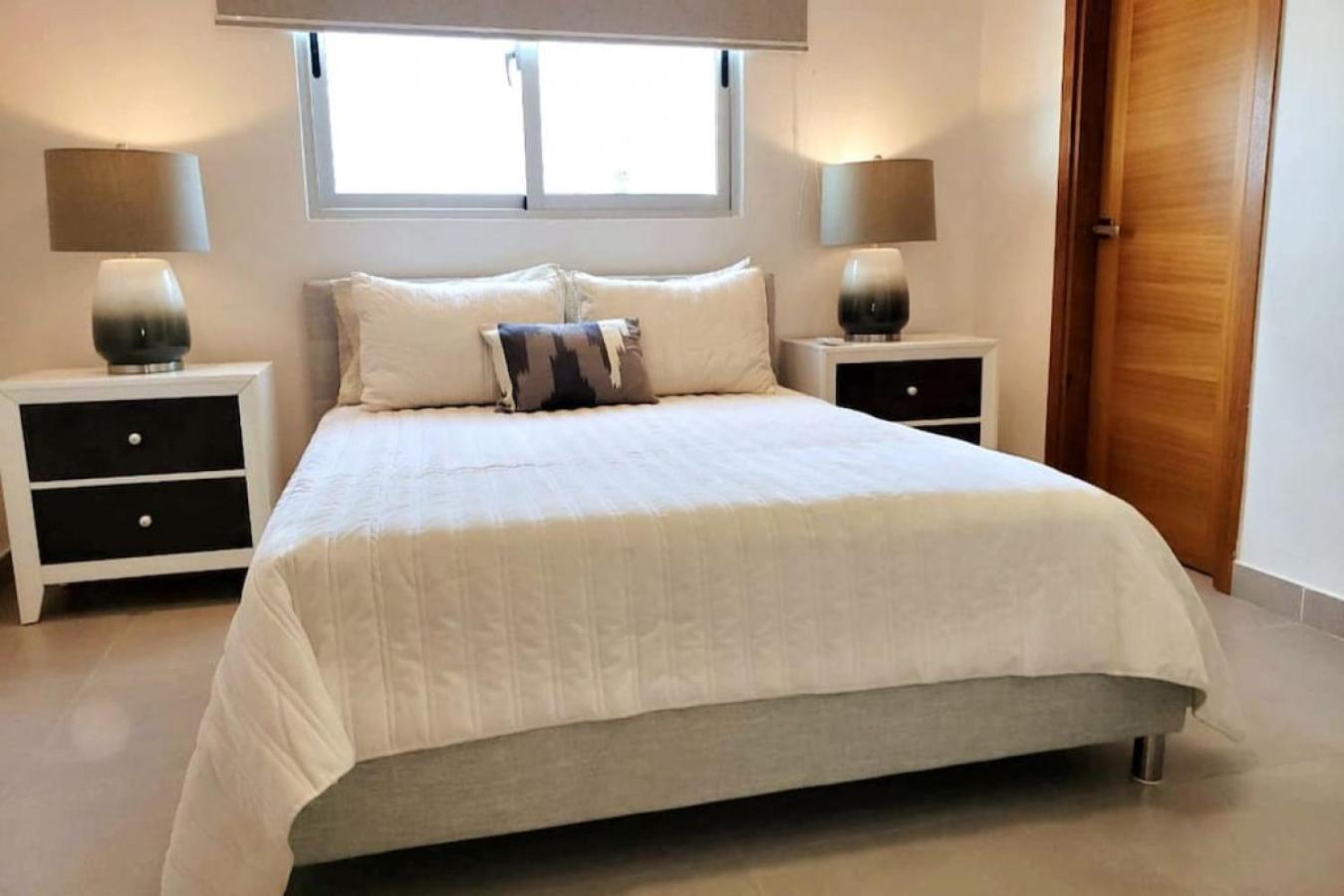 Stylish Centric Apt great View
