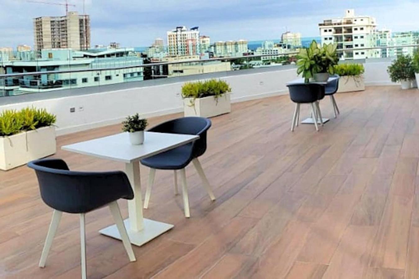 Stylish Centric Apt great View