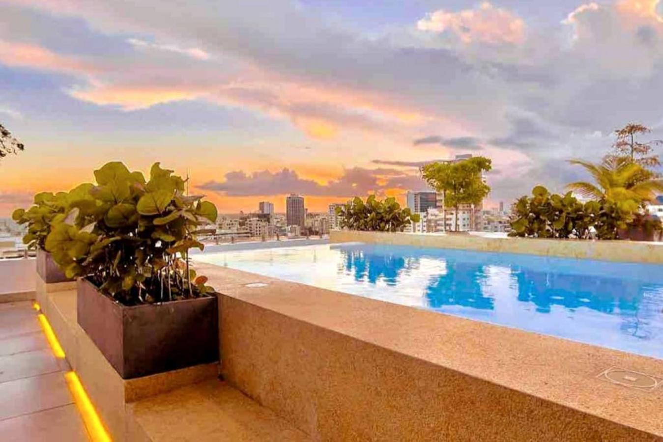 Luxury Centric Upscale Condo