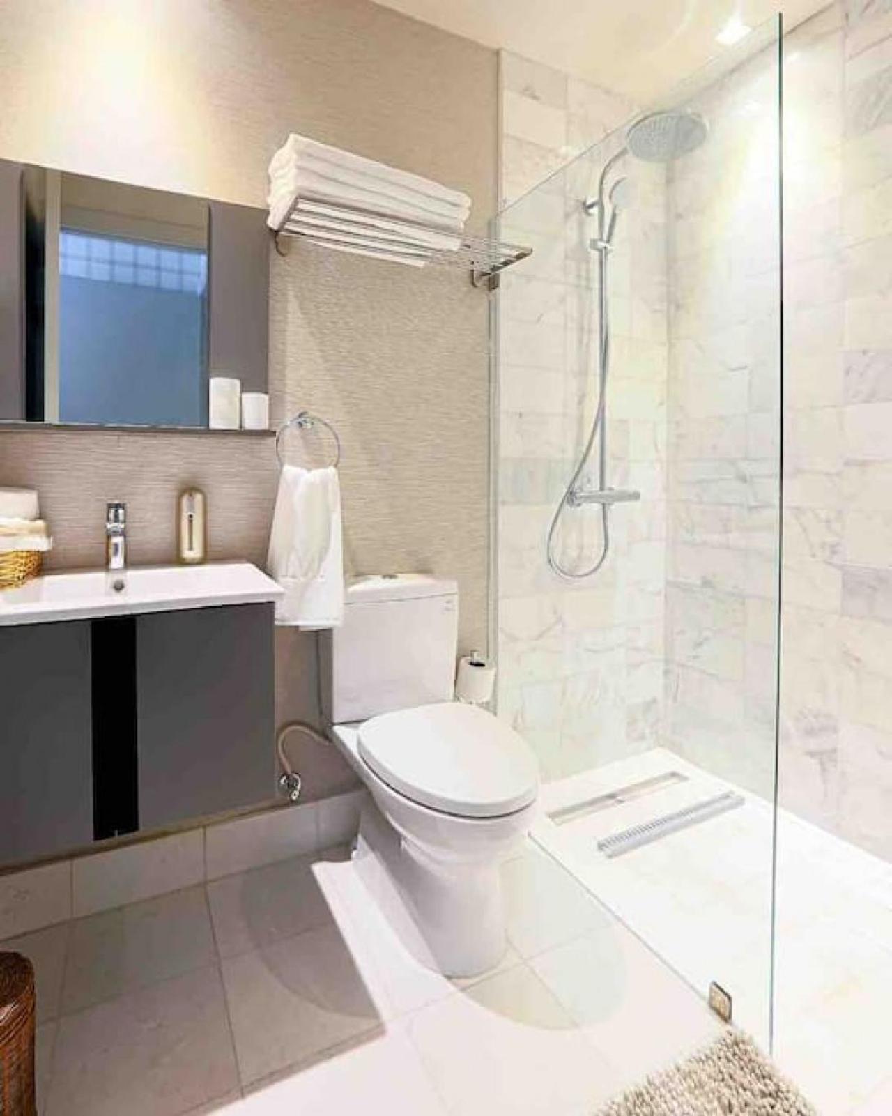 Luxury Centric Upscale Condo