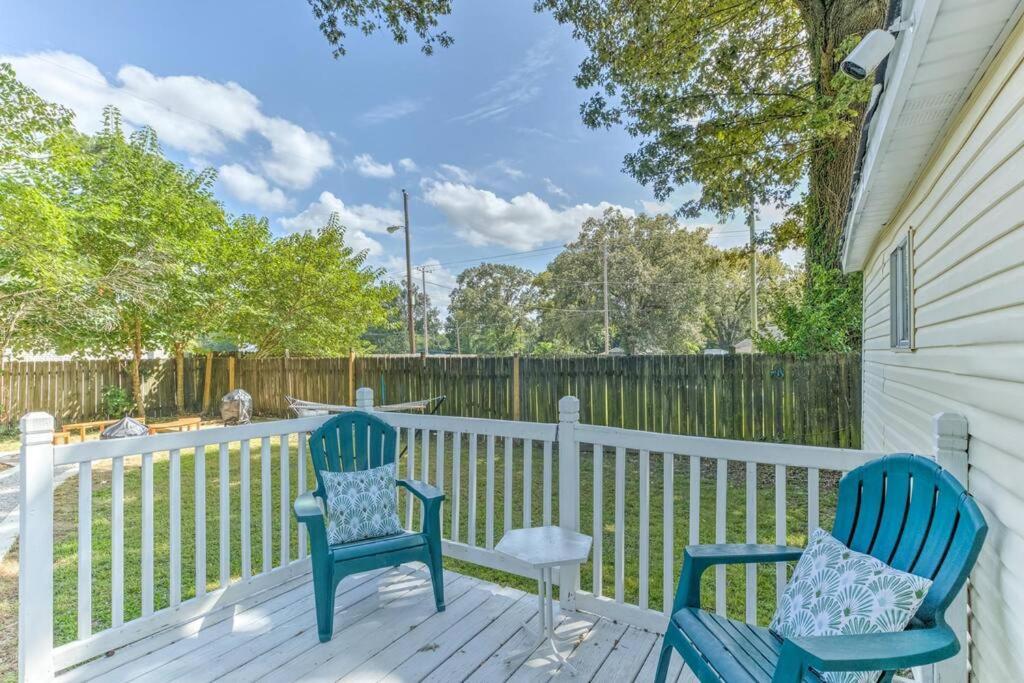 Spacious 3BR Midtown Home - Sleeps 7 - Walkable to Dining & Attractions - Easy Access to Downtown view 5