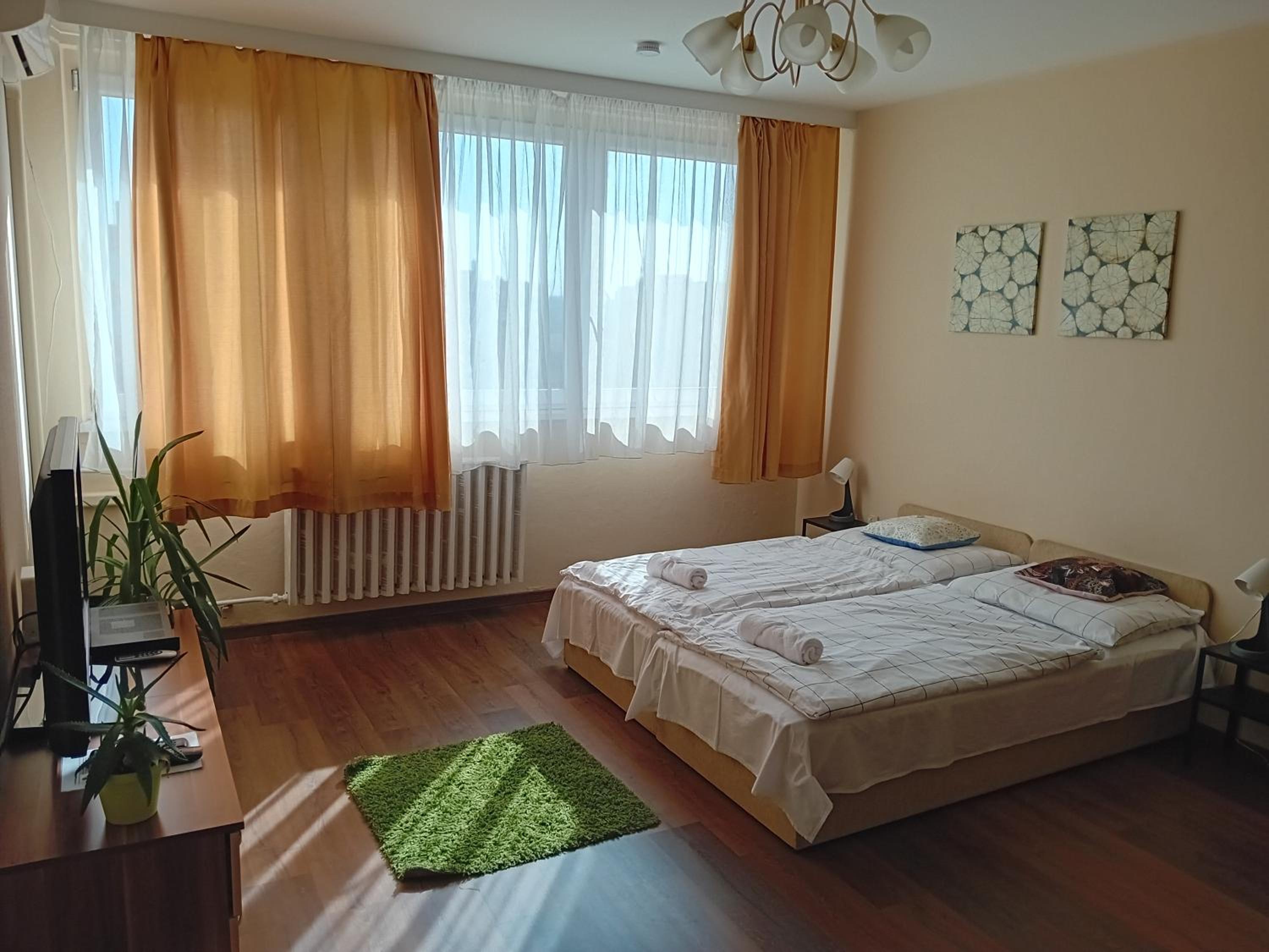 Green belt apartmann