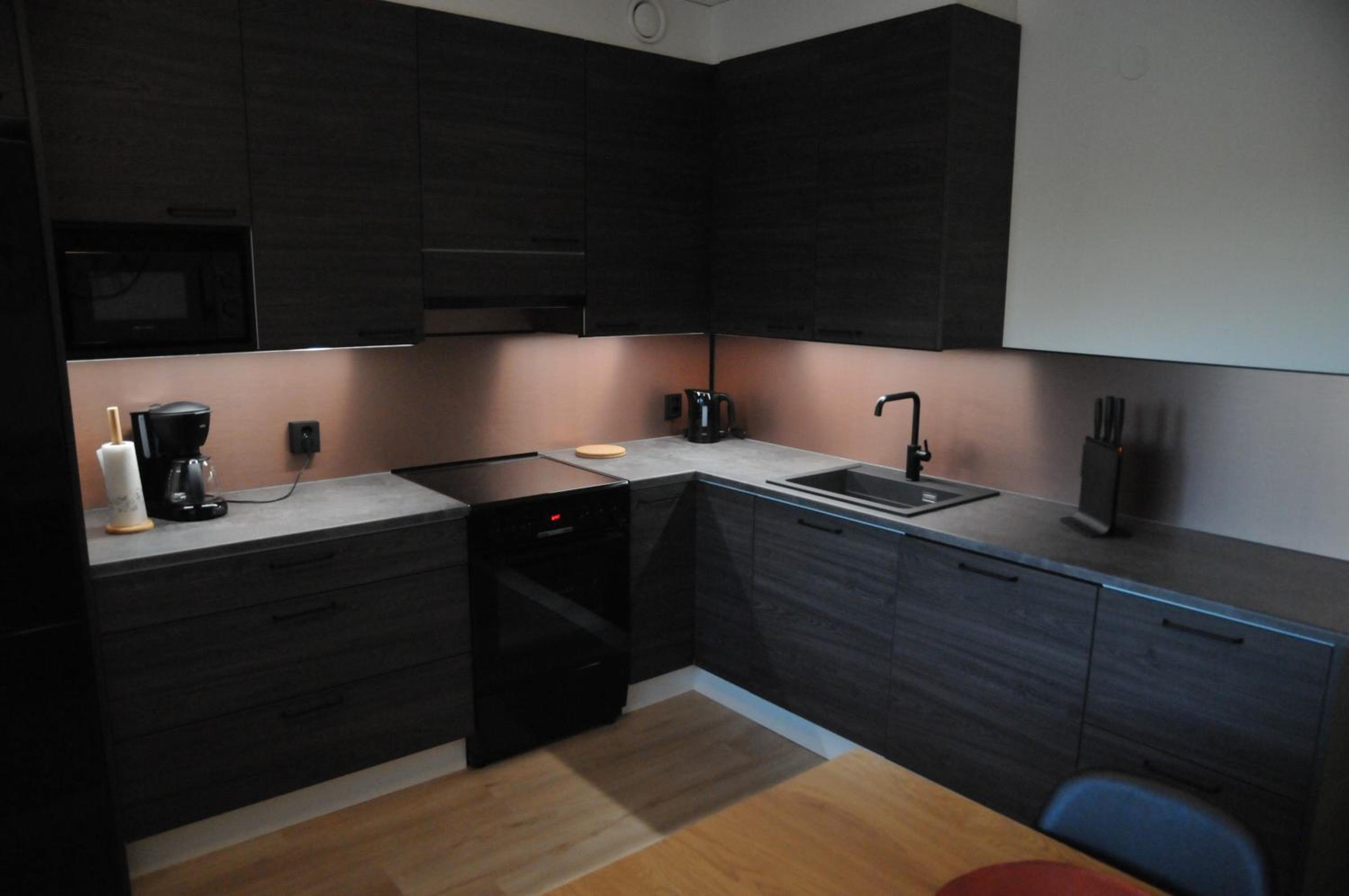 Apartment for six near Railway station