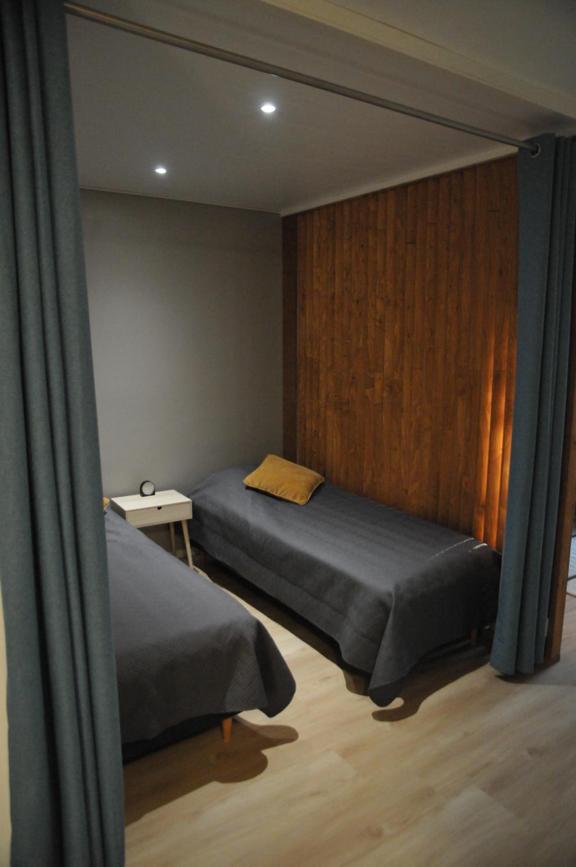 Apartment for six near Railway station
