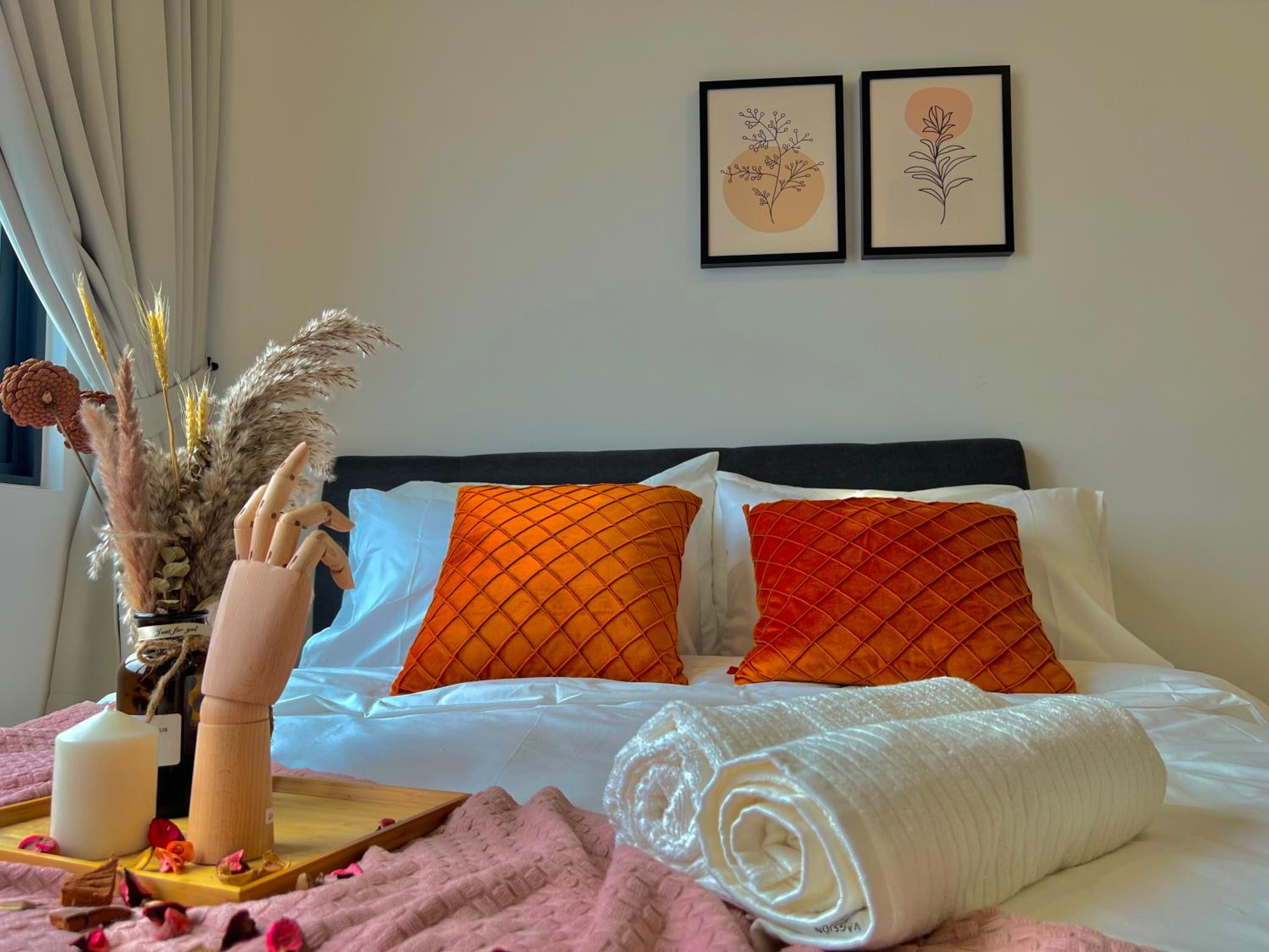 Family Type Premium Homestay MRT Shopping Mall