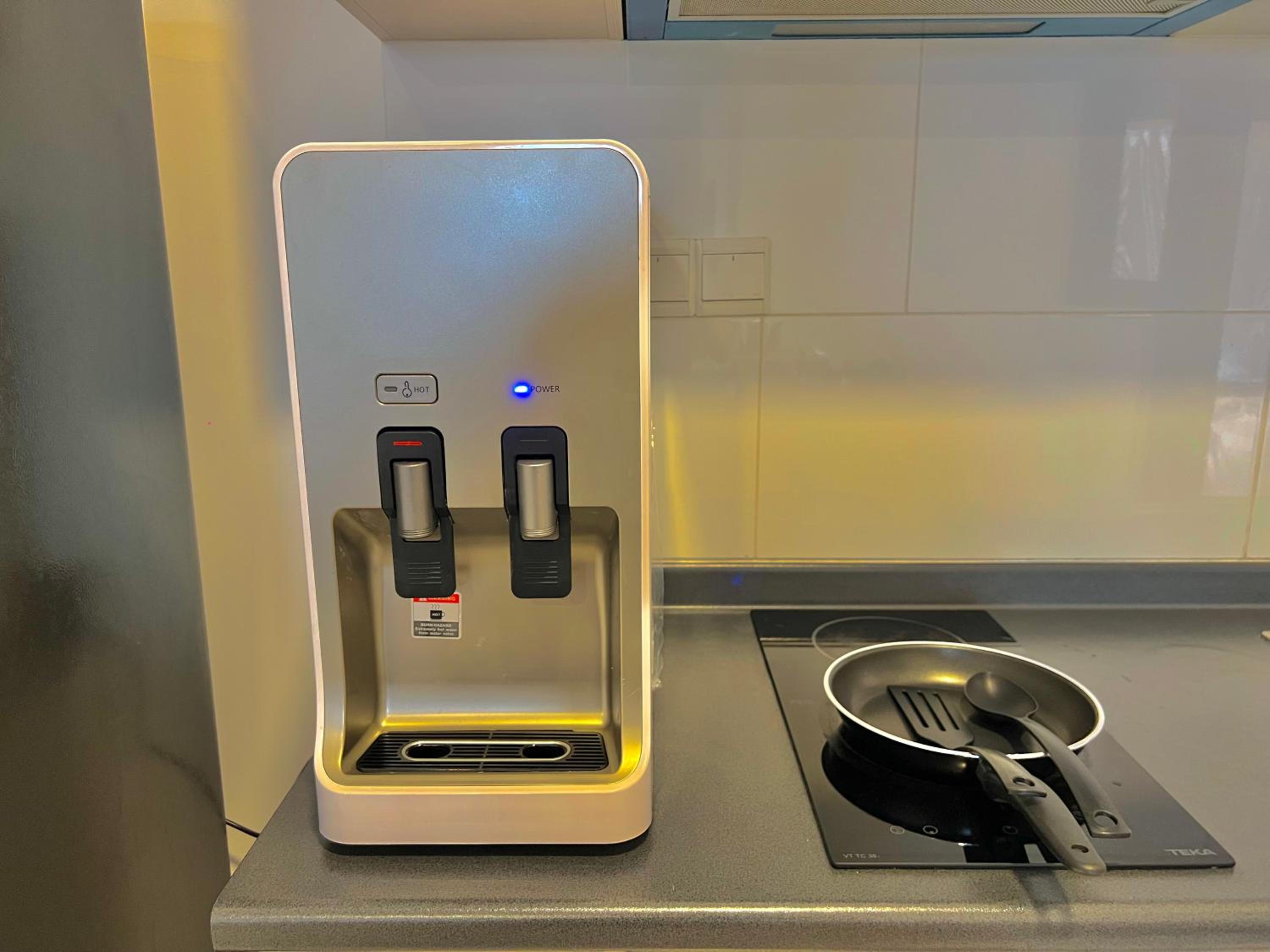 Family Type Premium Homestay MRT Shopping Mall