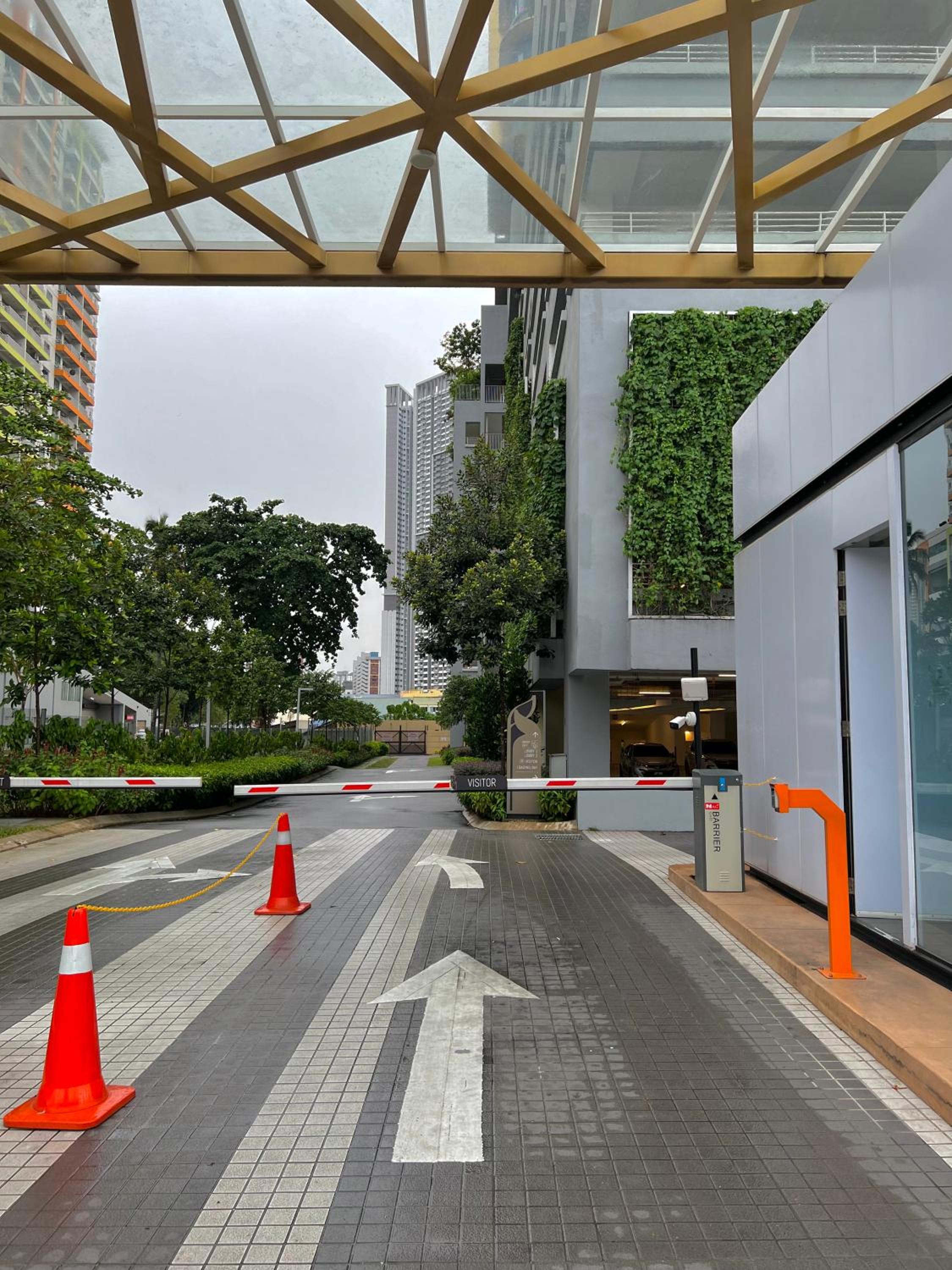 Family Type Premium Homestay MRT Shopping Mall