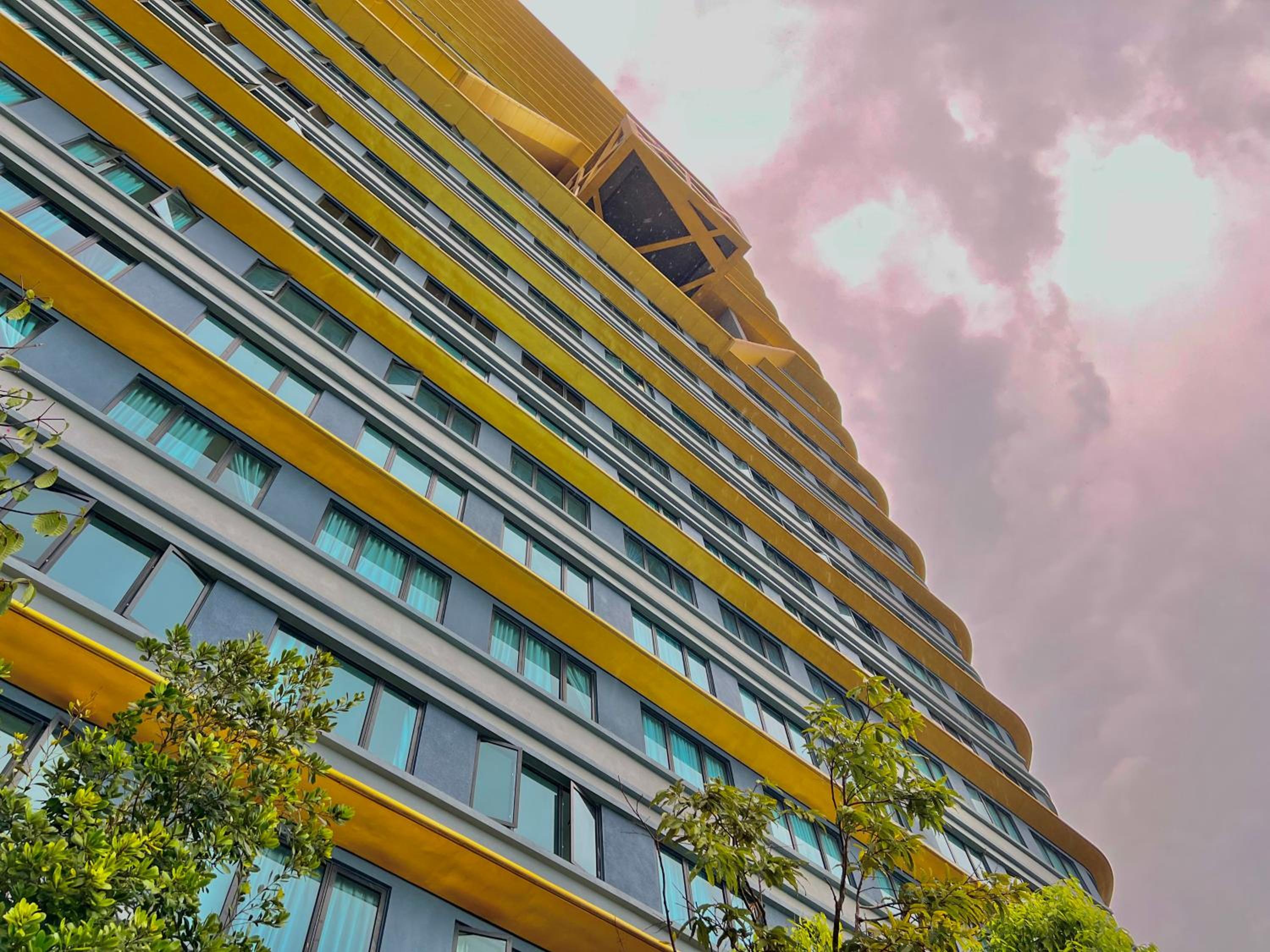Family Type Premium Homestay MRT Shopping Mall