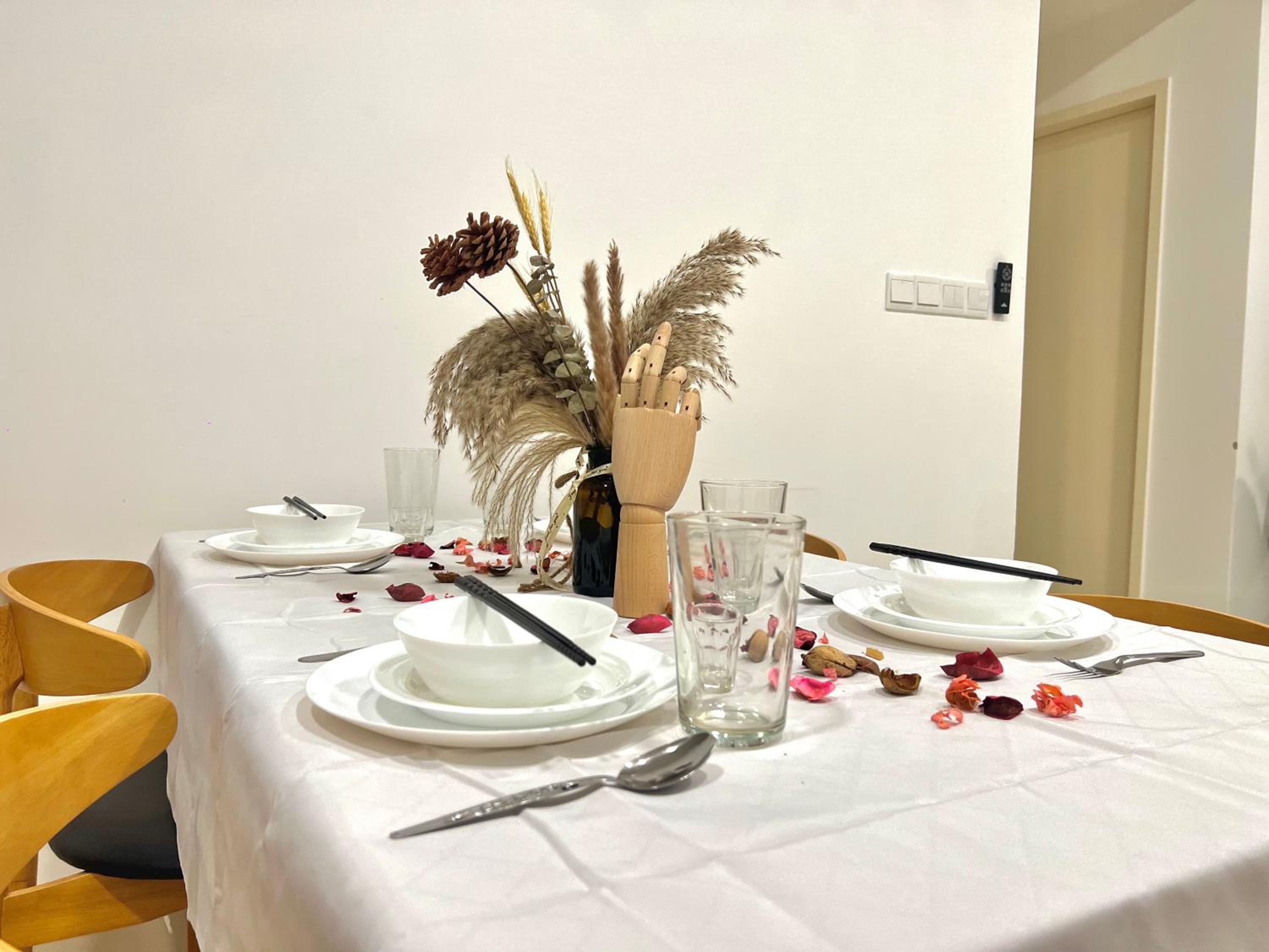 Family Type Premium Homestay MRT Shopping Mall