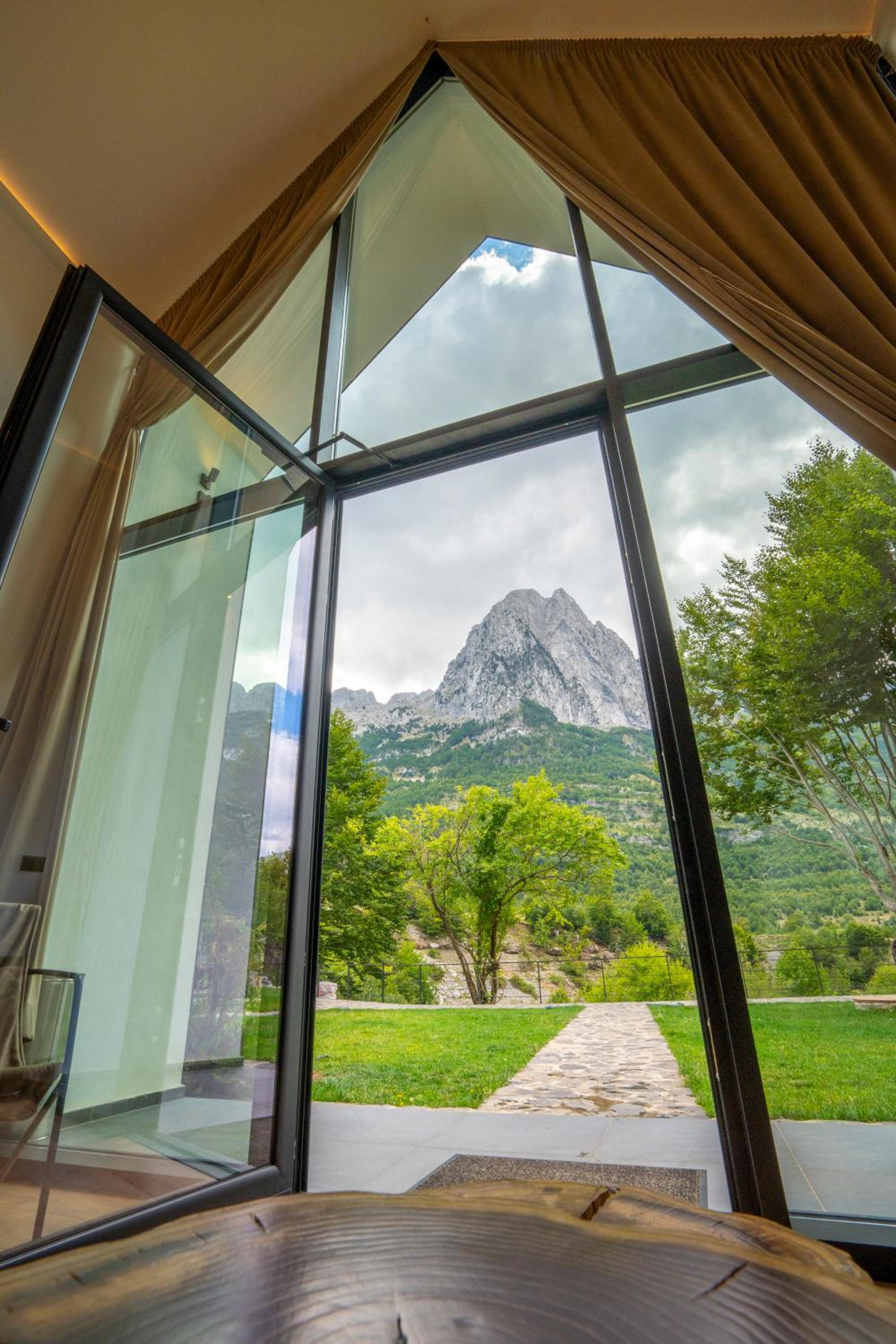 North Alpine Villas