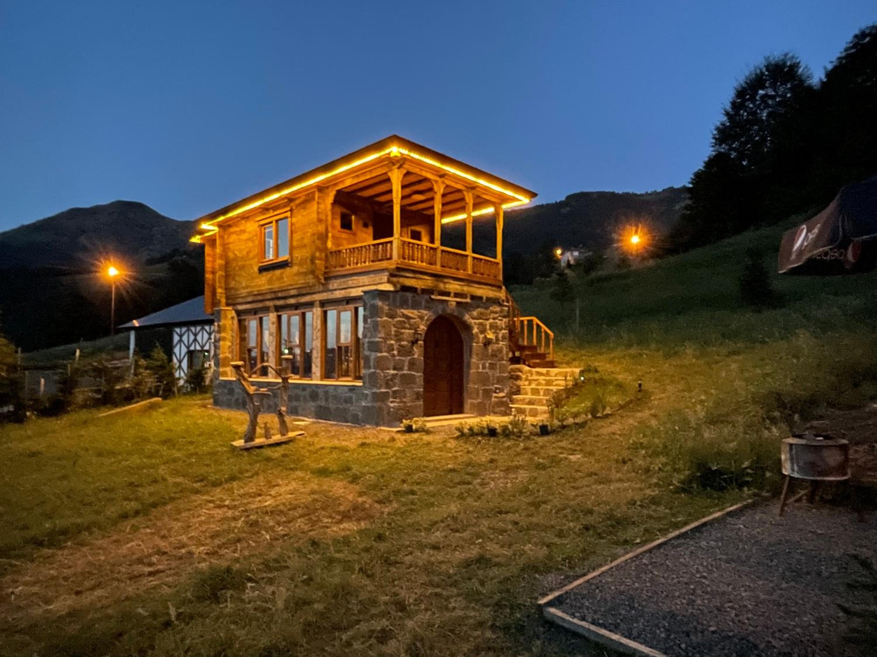Nero House