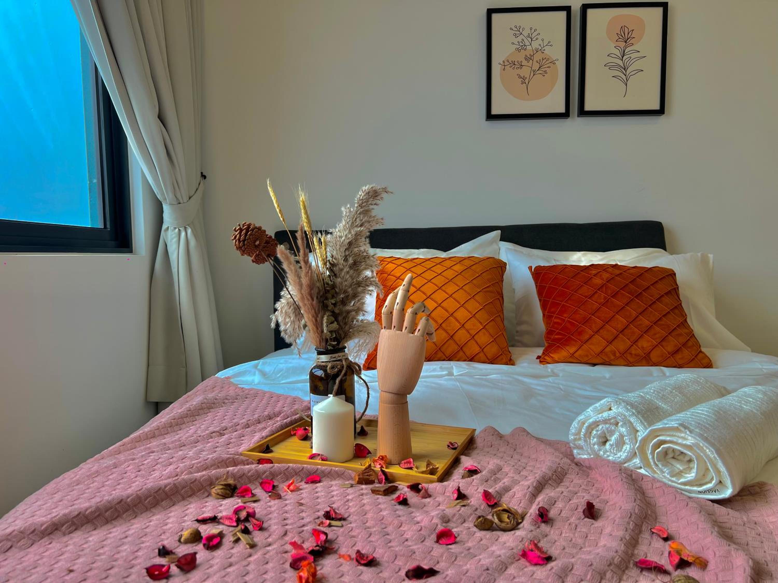 Sunway Velocity MRT LRT Premium Family Homestay