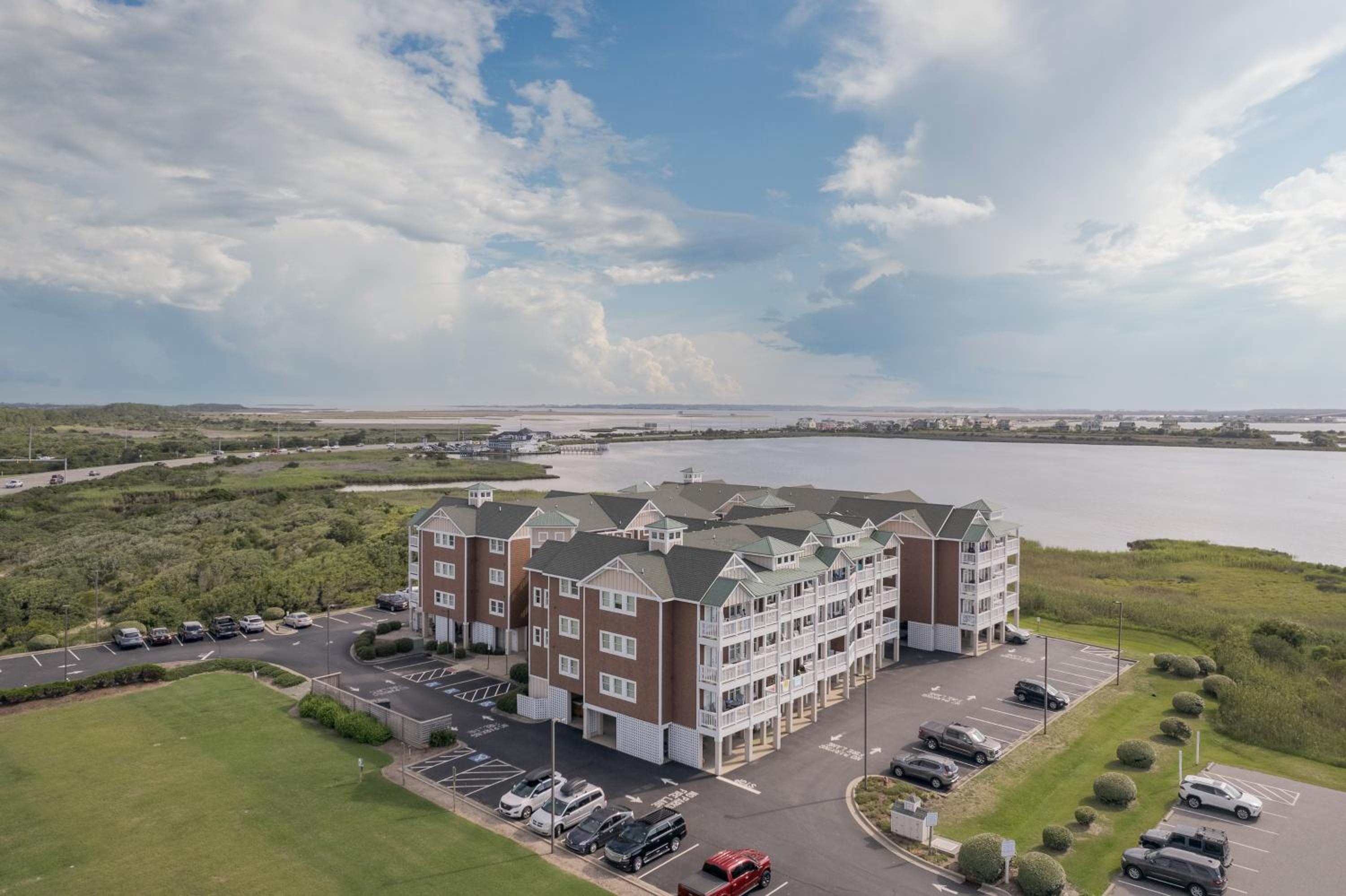 C112A - Happy Place by Resort Realty in Nags Head, US