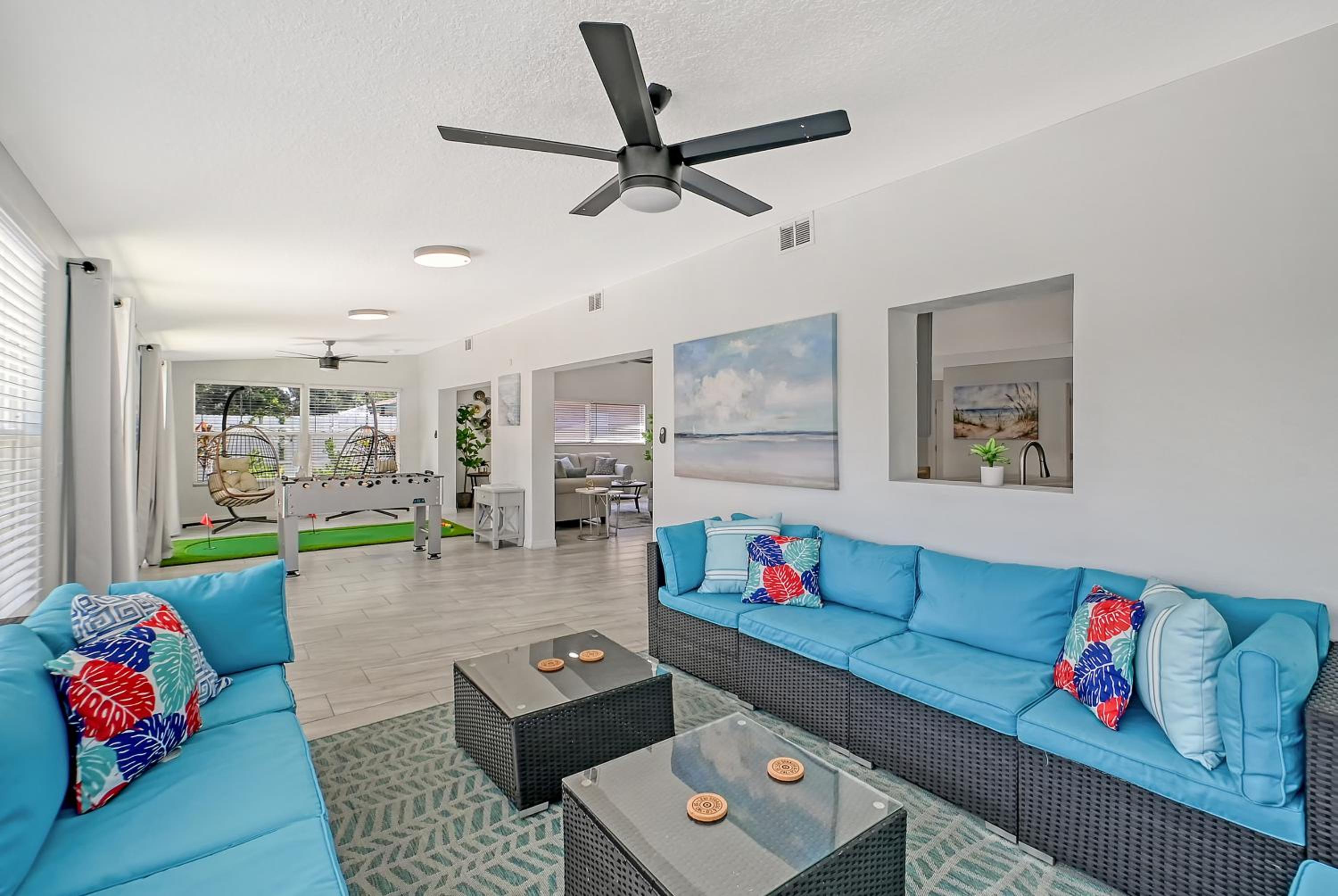 lounge