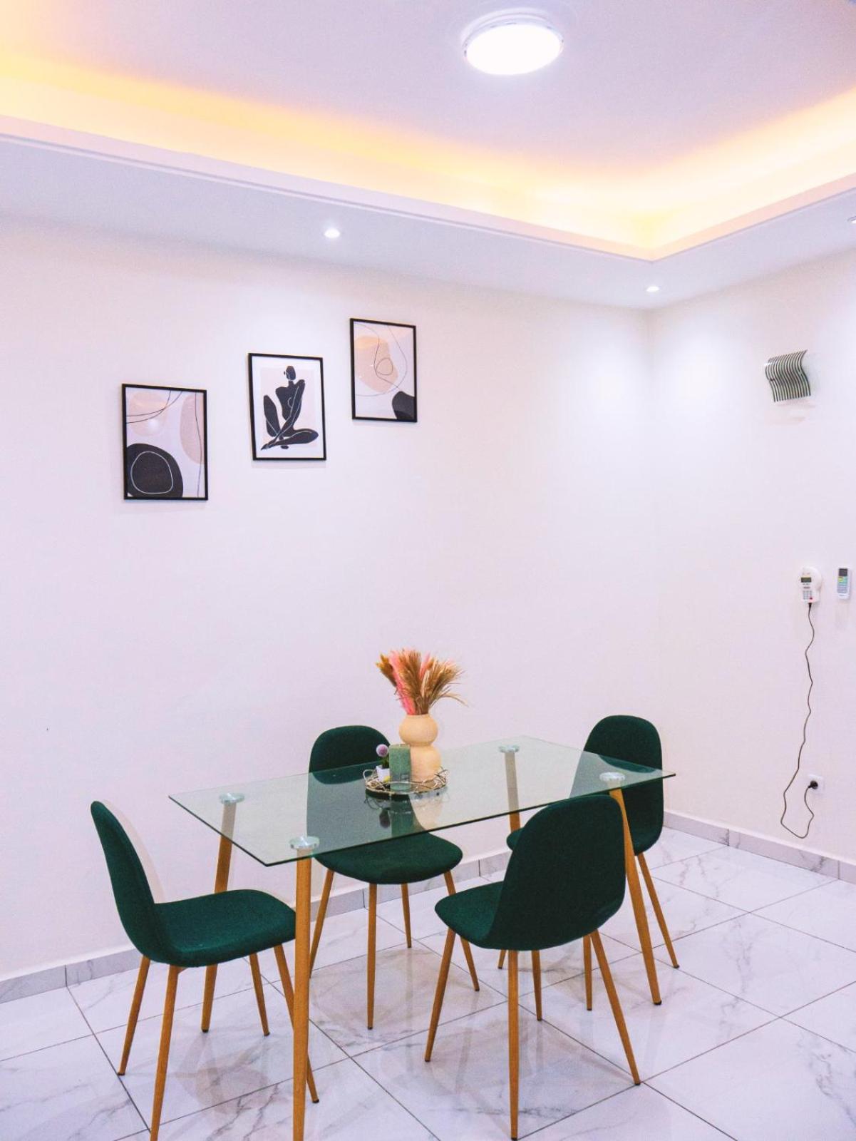 Cecay Apartments Logpom