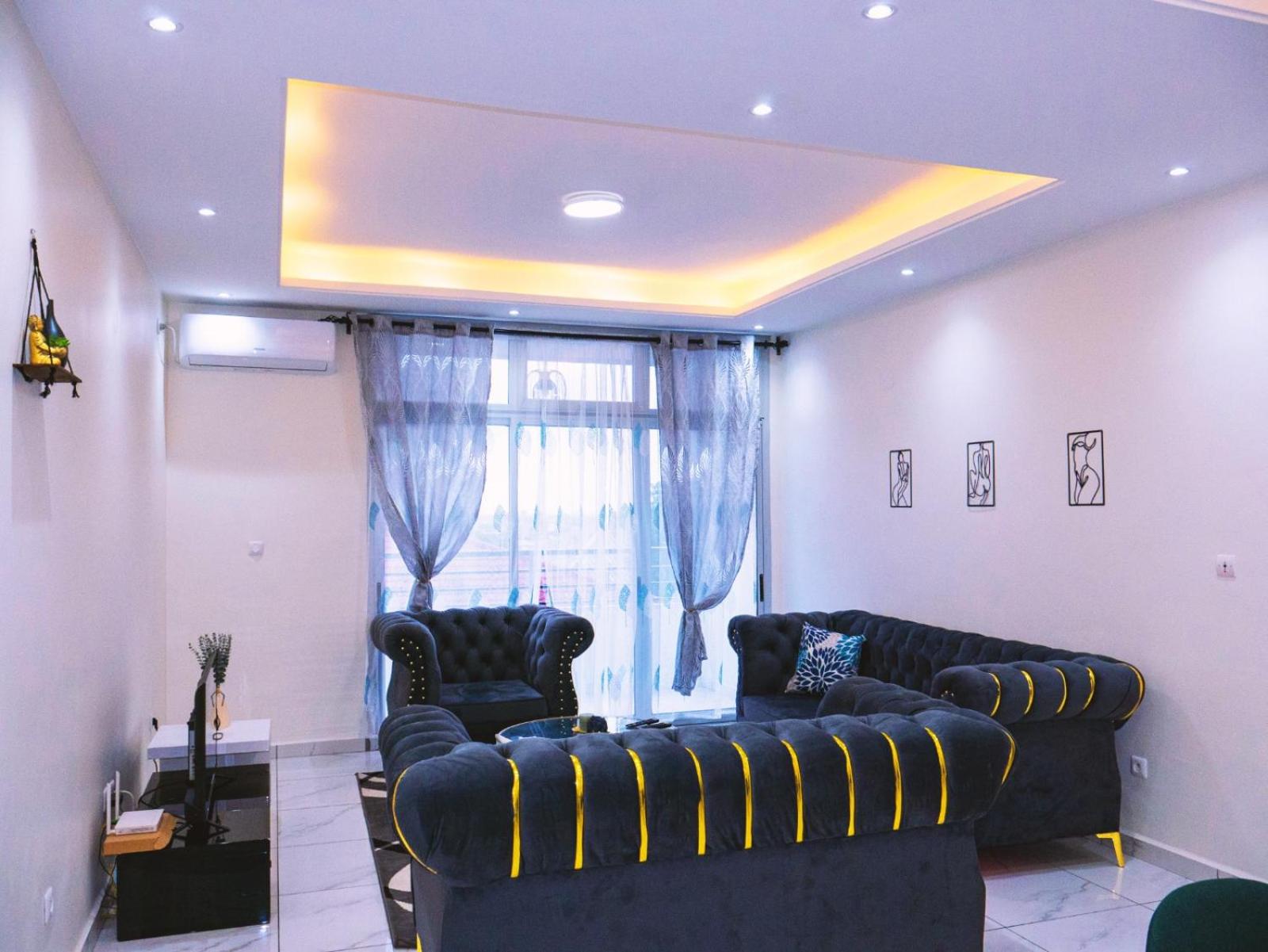 Cecay Apartments Logpom