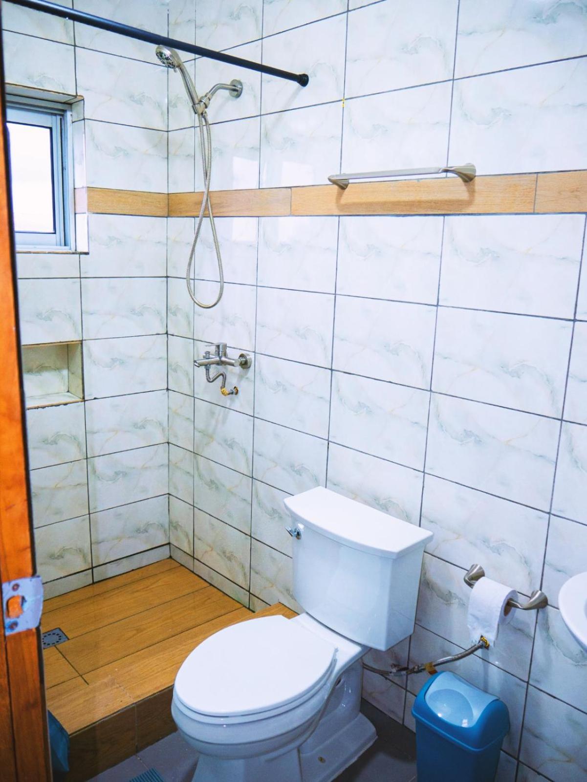 Cecay Apartments Logpom