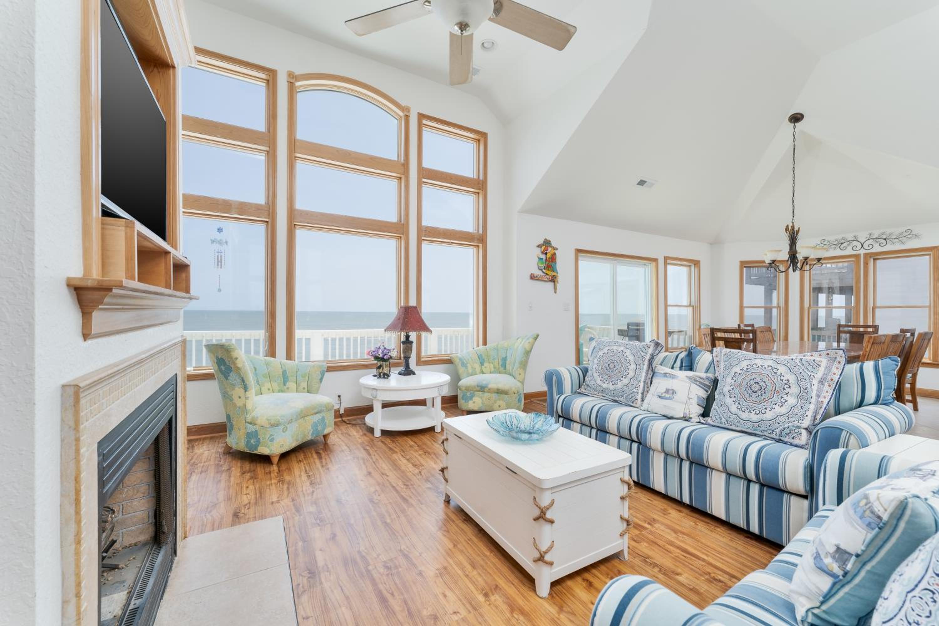 7016 - Caribbean Queen by Resort Realty view 2