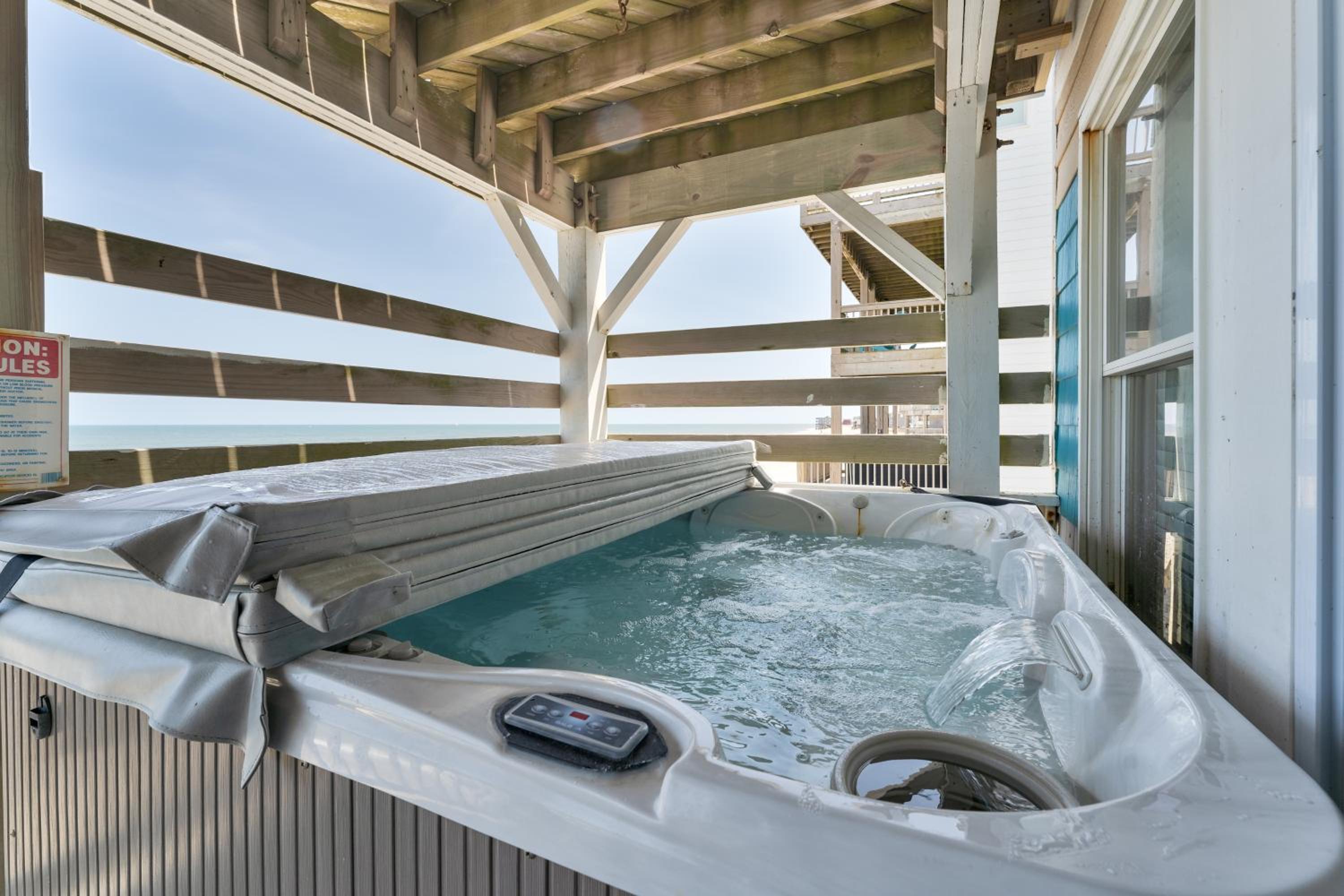 7016 - Caribbean Queen by Resort Realty view 3