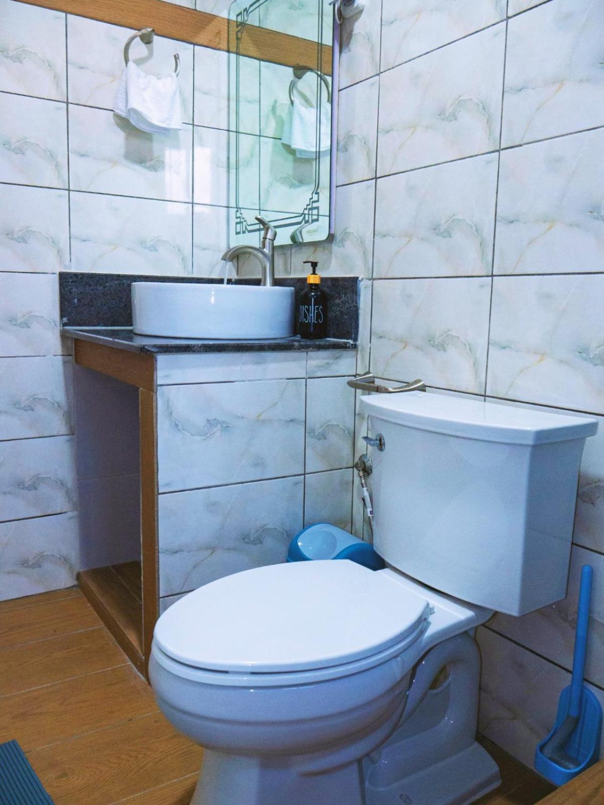 Cecay Apartments Logpom