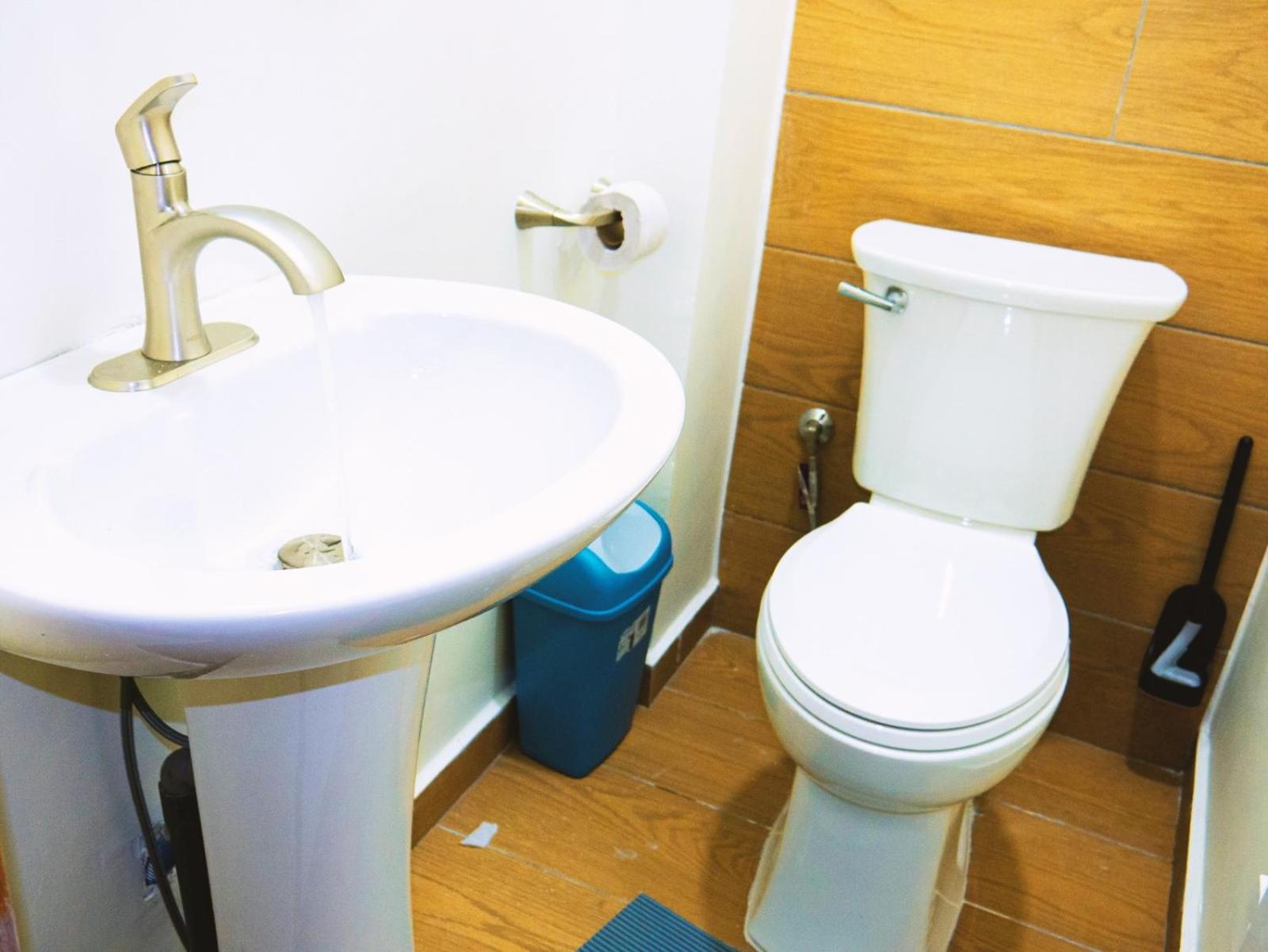 Cecay Apartments Logpom