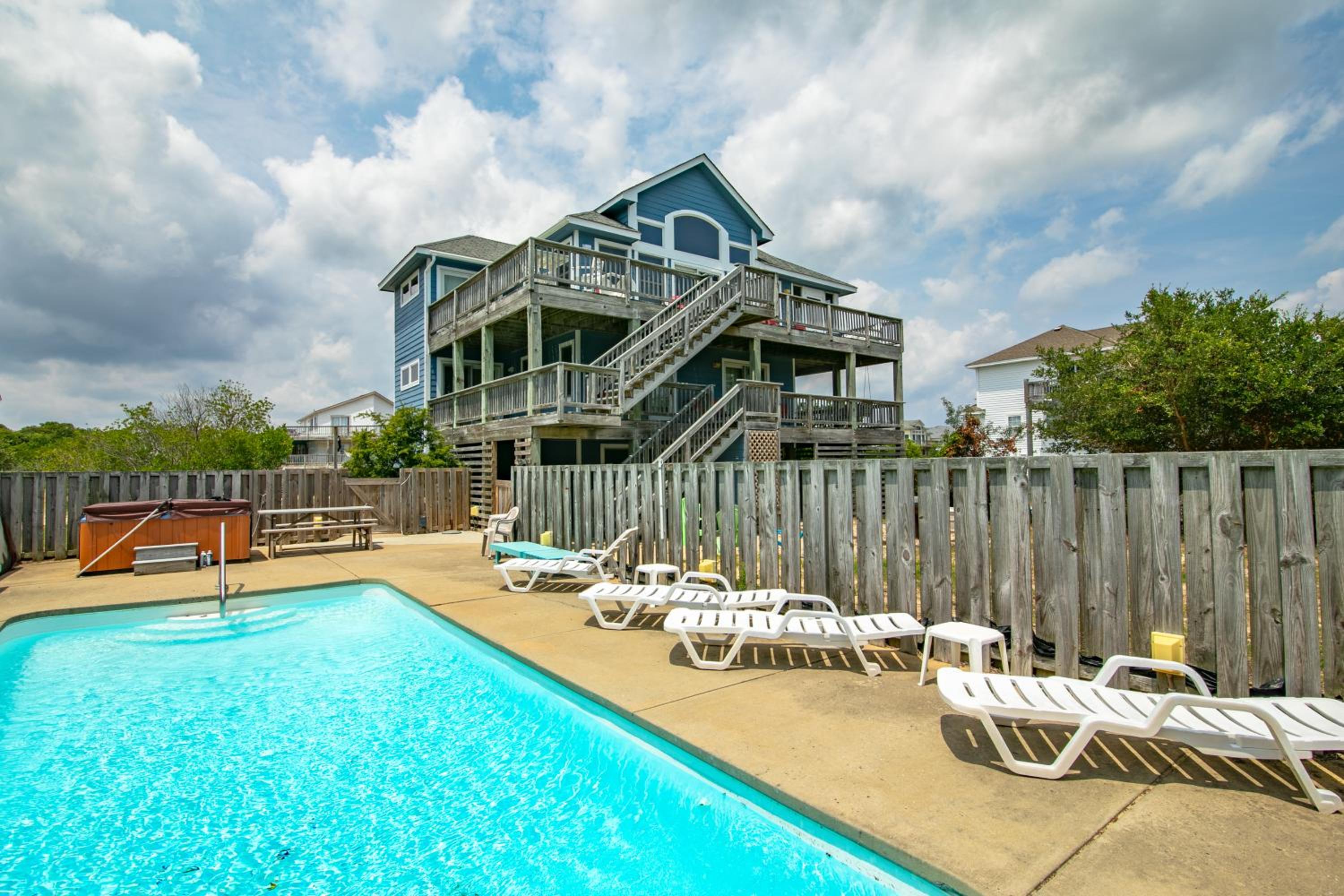 1426 - Pelicans Lantern by Resort Realty view 3