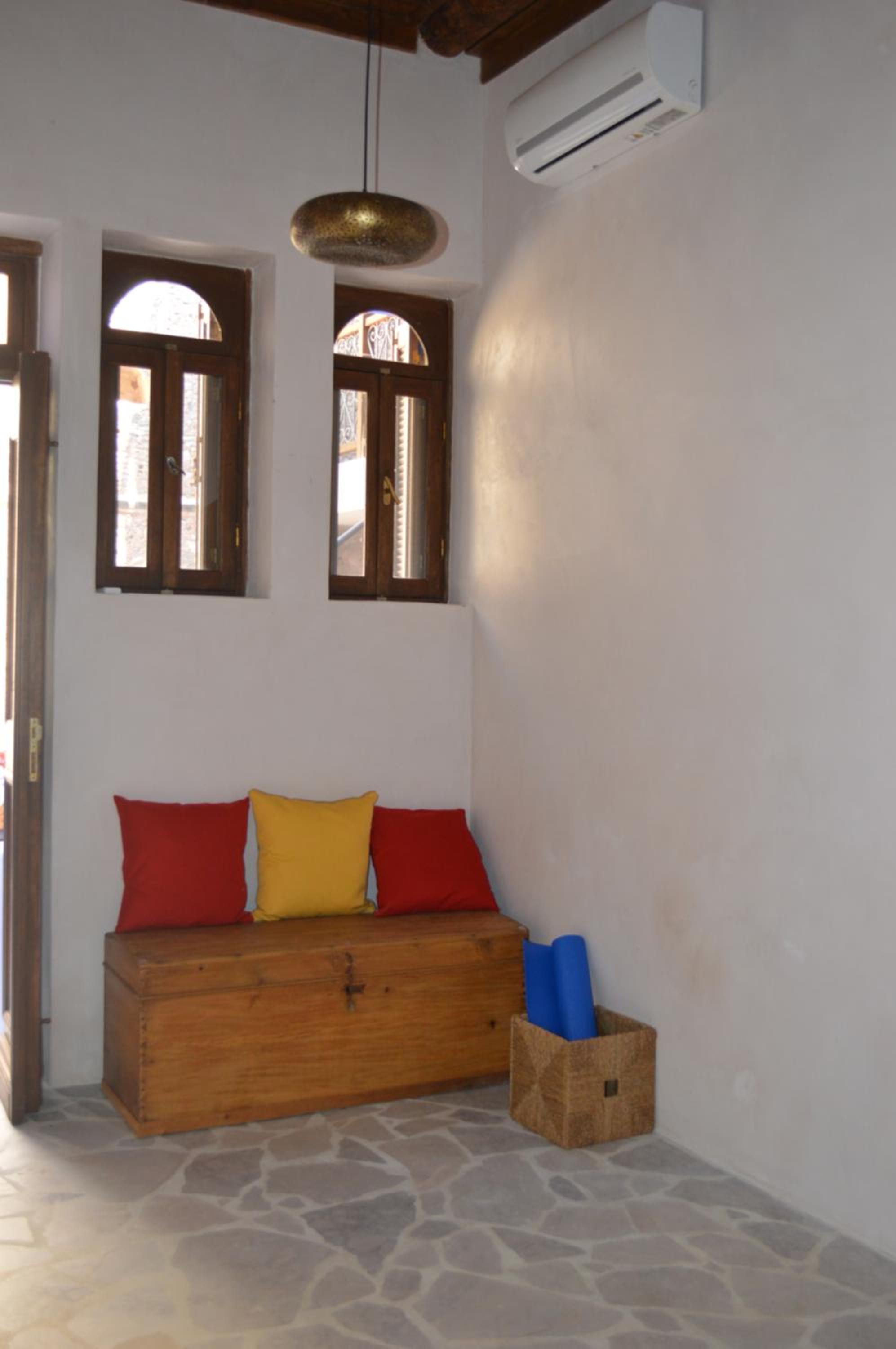 Photo 48