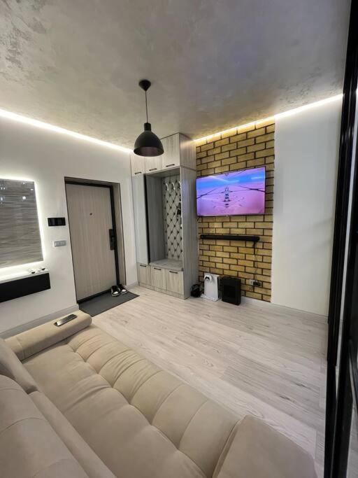 Canadian Loft Style Condo Unit view 2
