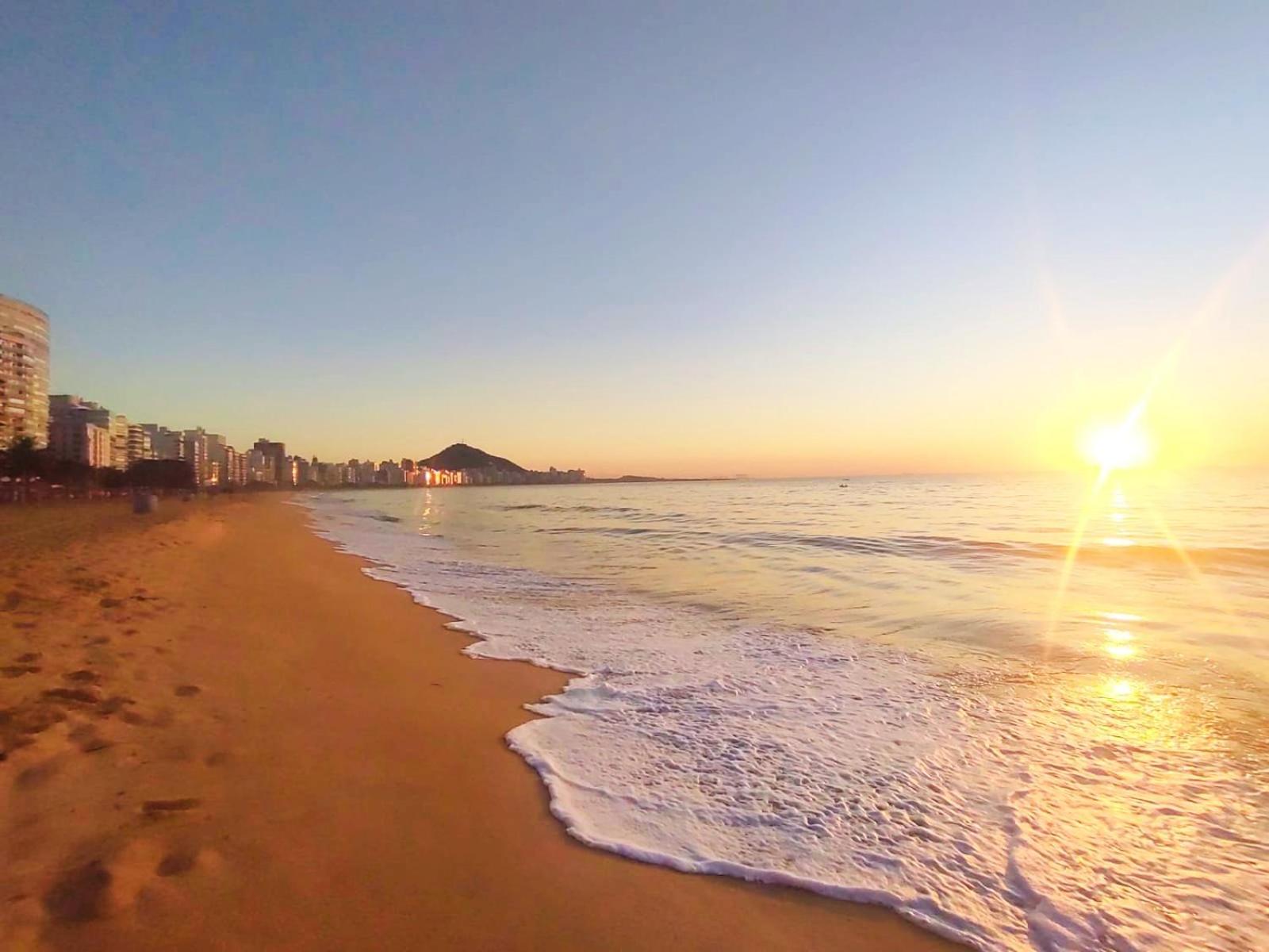 AP Top na Praia da Costa