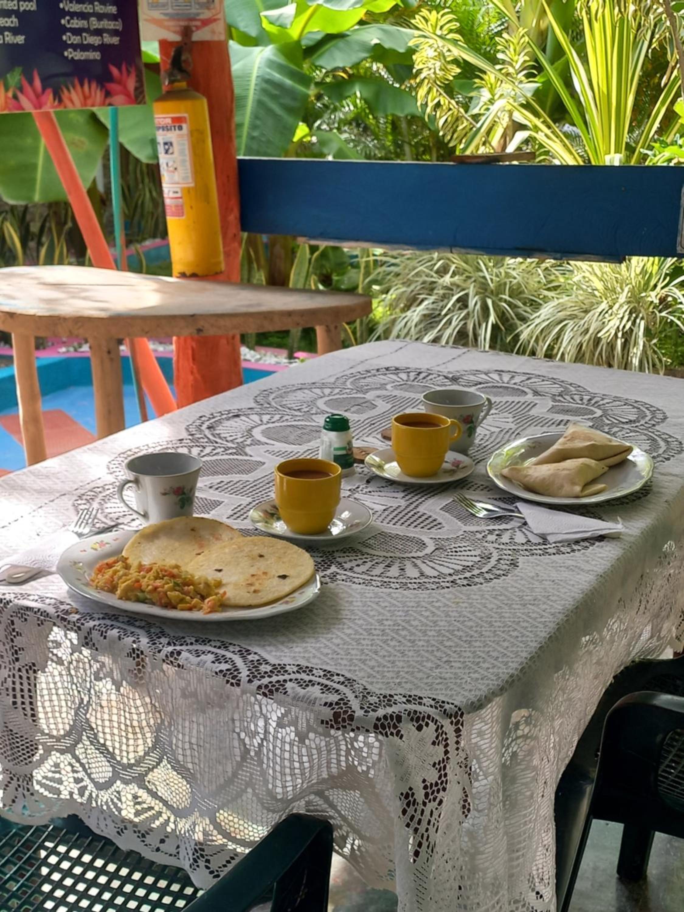 Eco-Cafe El Mirador