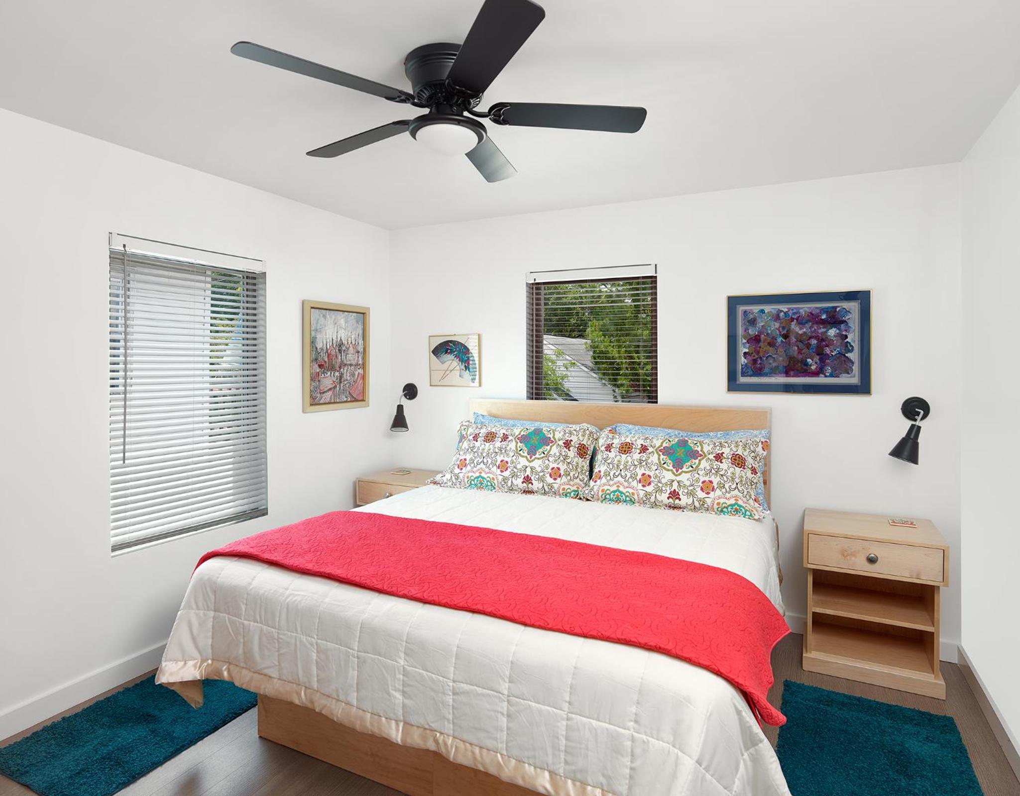 Folly Vacation Great Location, Super Cute & Spacious Apt B view 5