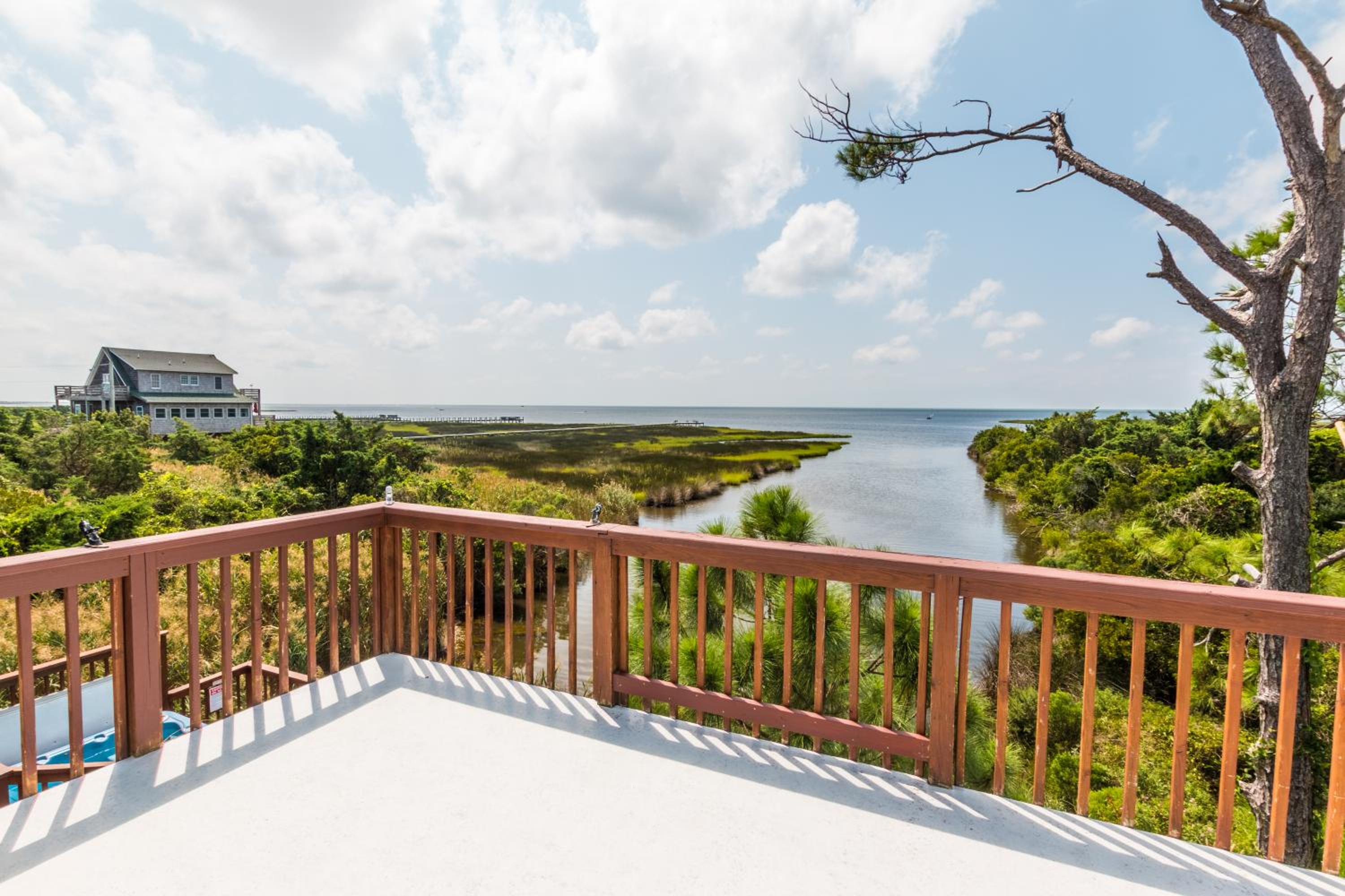 7201 - Carols Soundfront Castle by Resort Realty view 5