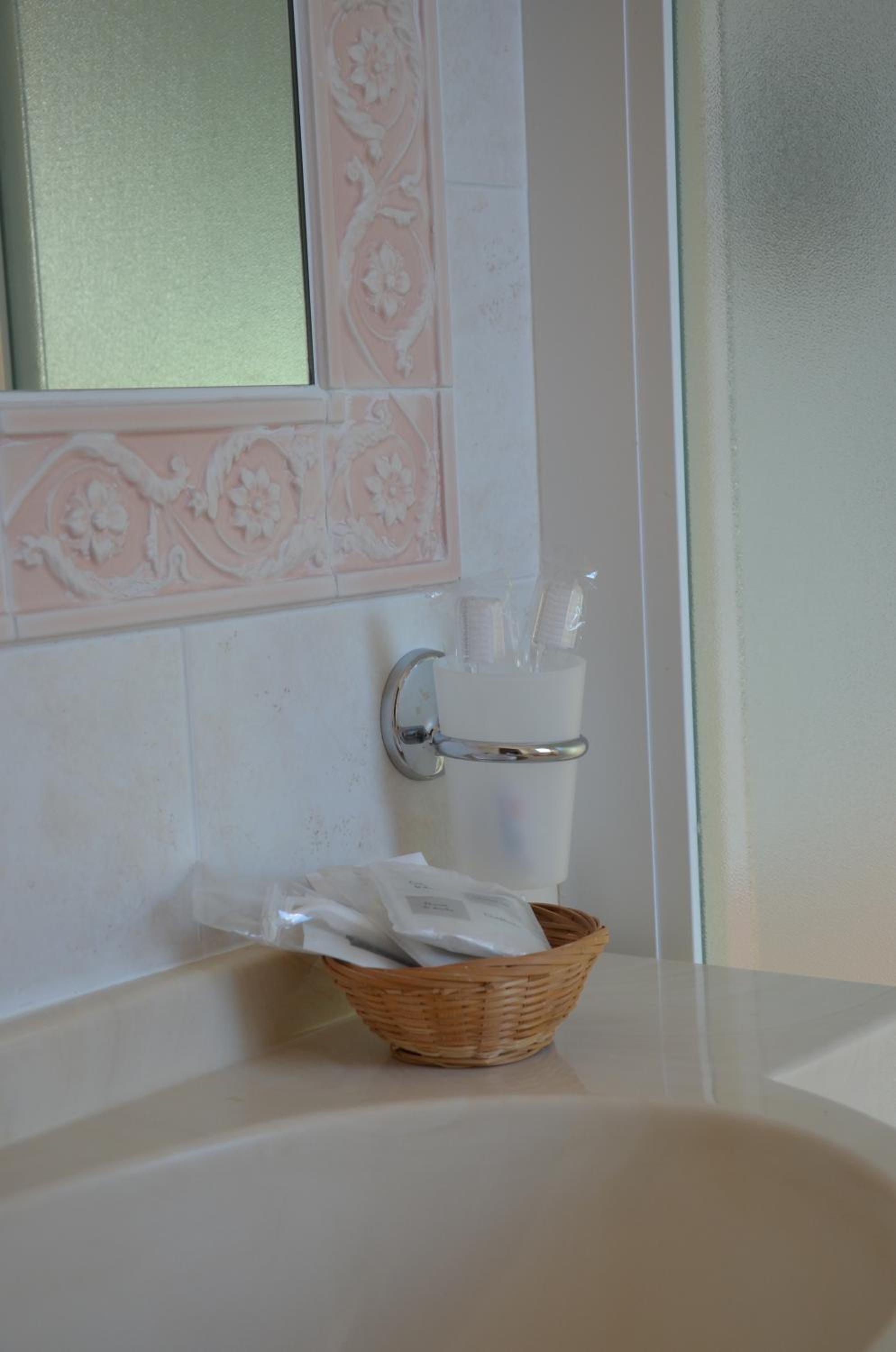 Photo 42