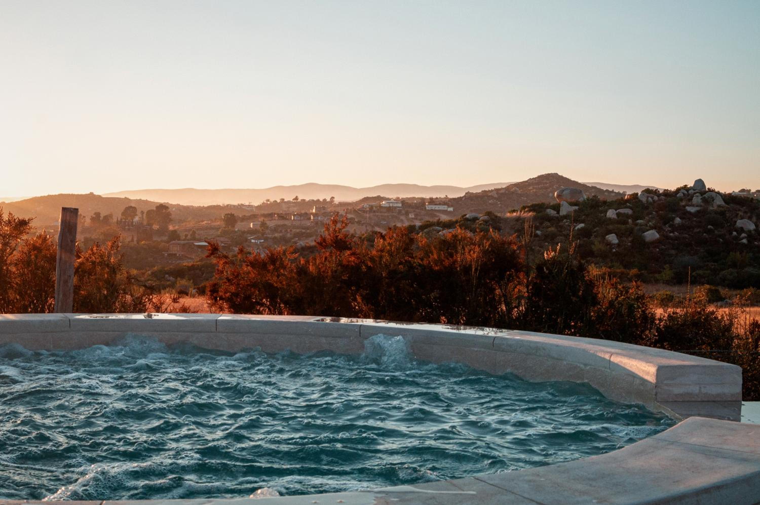 Ensenada Vacations - Glamping Valle de Guadalupe with Private Bathrooms by YUMA Resort - Property Image 26