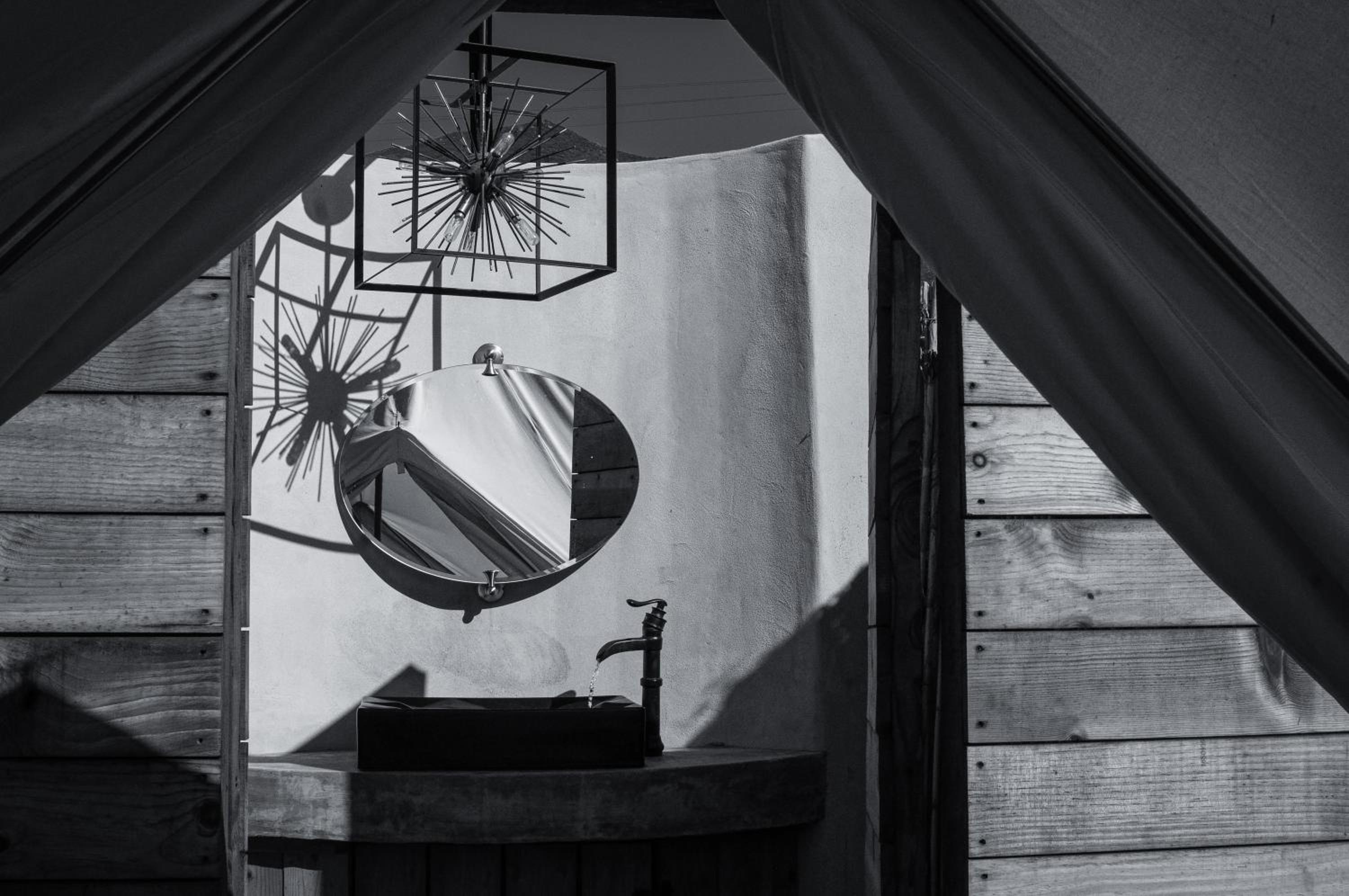 Ensenada Vacations - Glamping Valle de Guadalupe with Private Bathrooms by YUMA Resort - Property Image 15