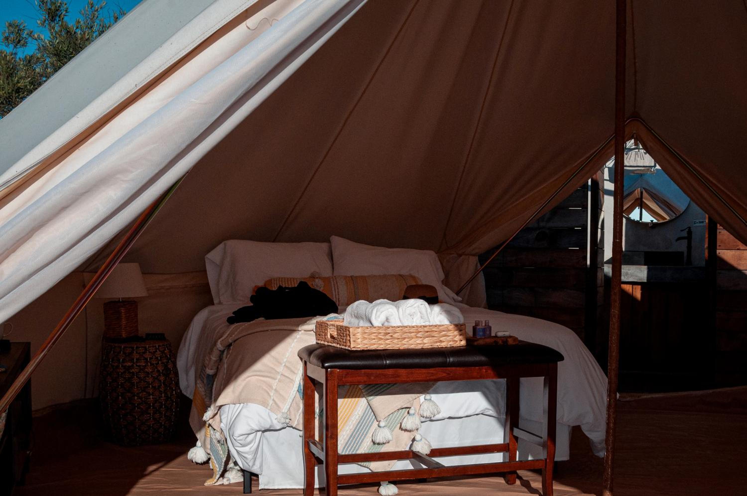 Ensenada Vacations - Glamping Valle de Guadalupe with Private Bathrooms by YUMA Resort - Property Image 22