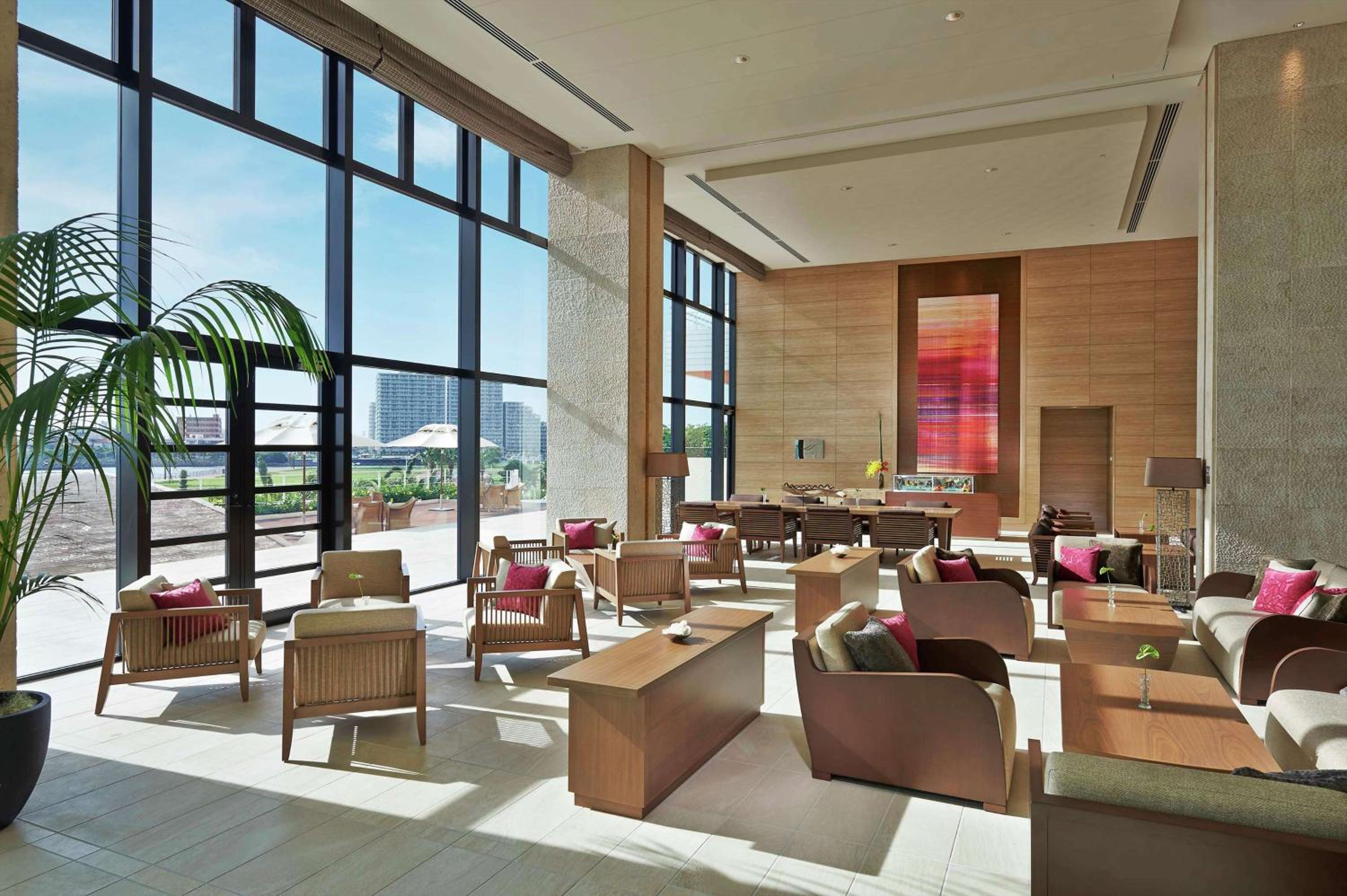 Hilton Okinawa Chatan Resort