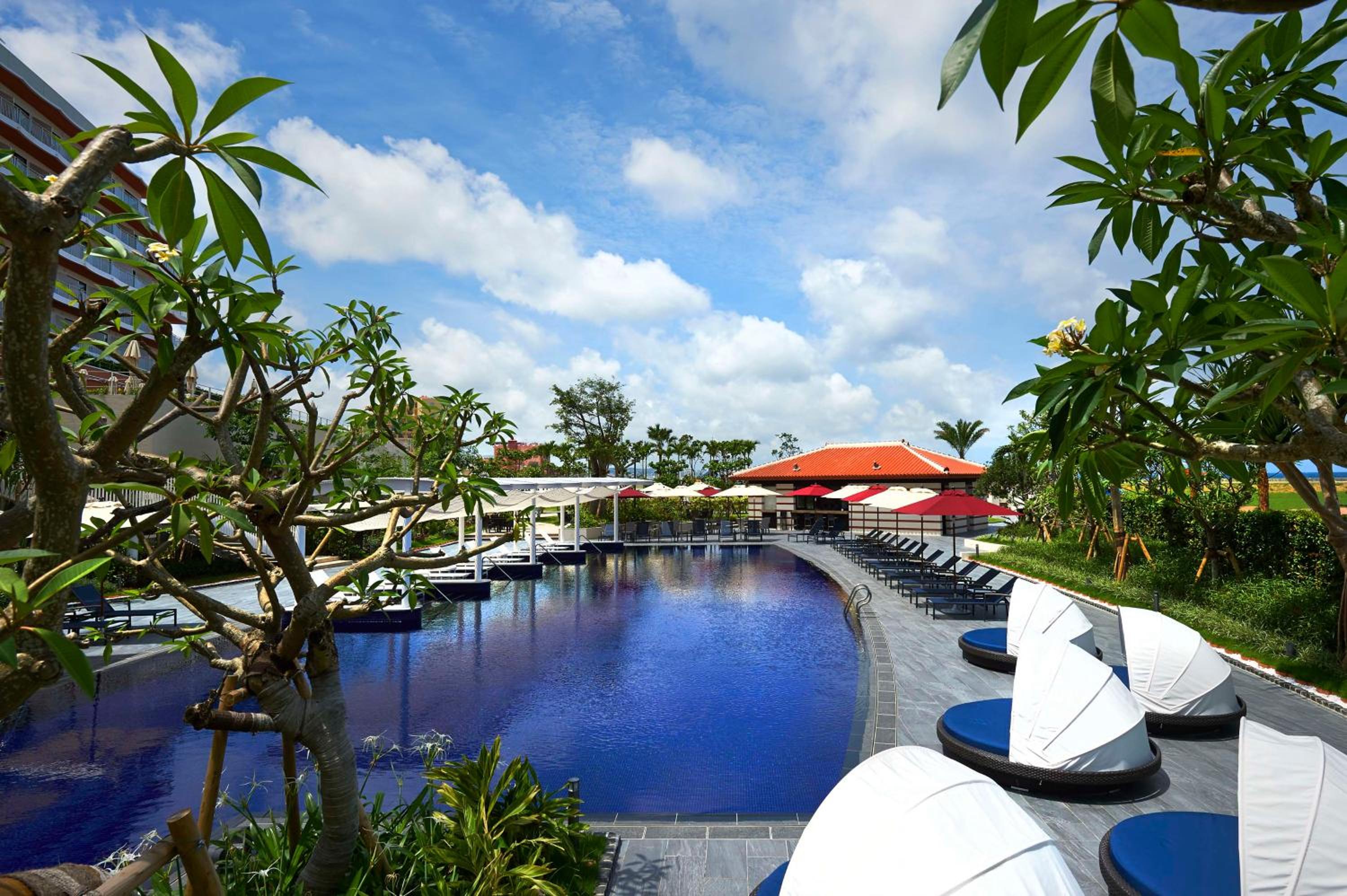 Hilton Okinawa Chatan Resort