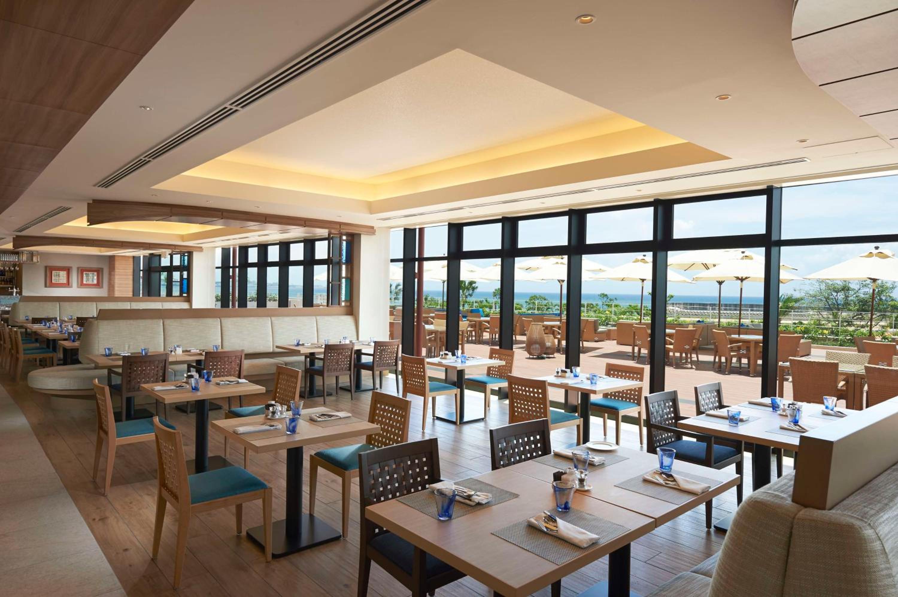Hilton Okinawa Chatan Resort