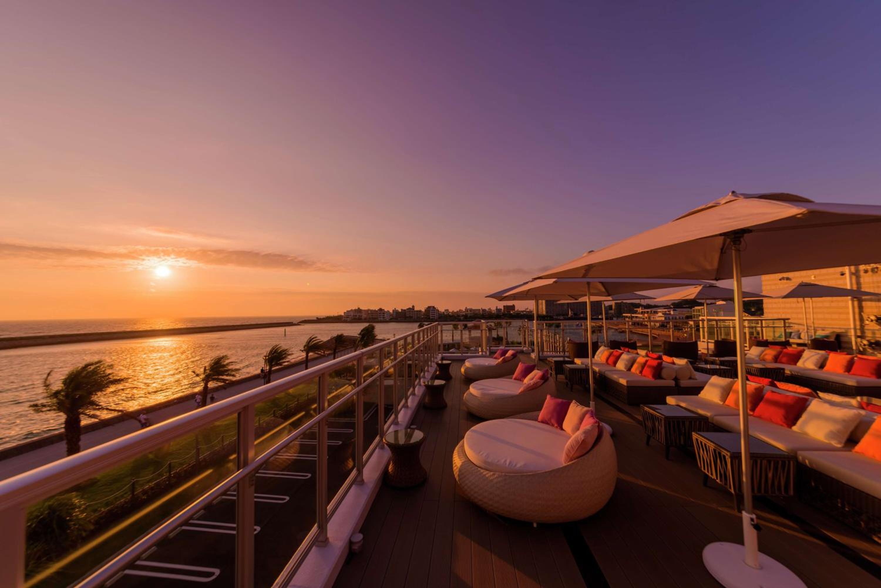 DoubleTree by Hilton Okinawa Chatan Resort