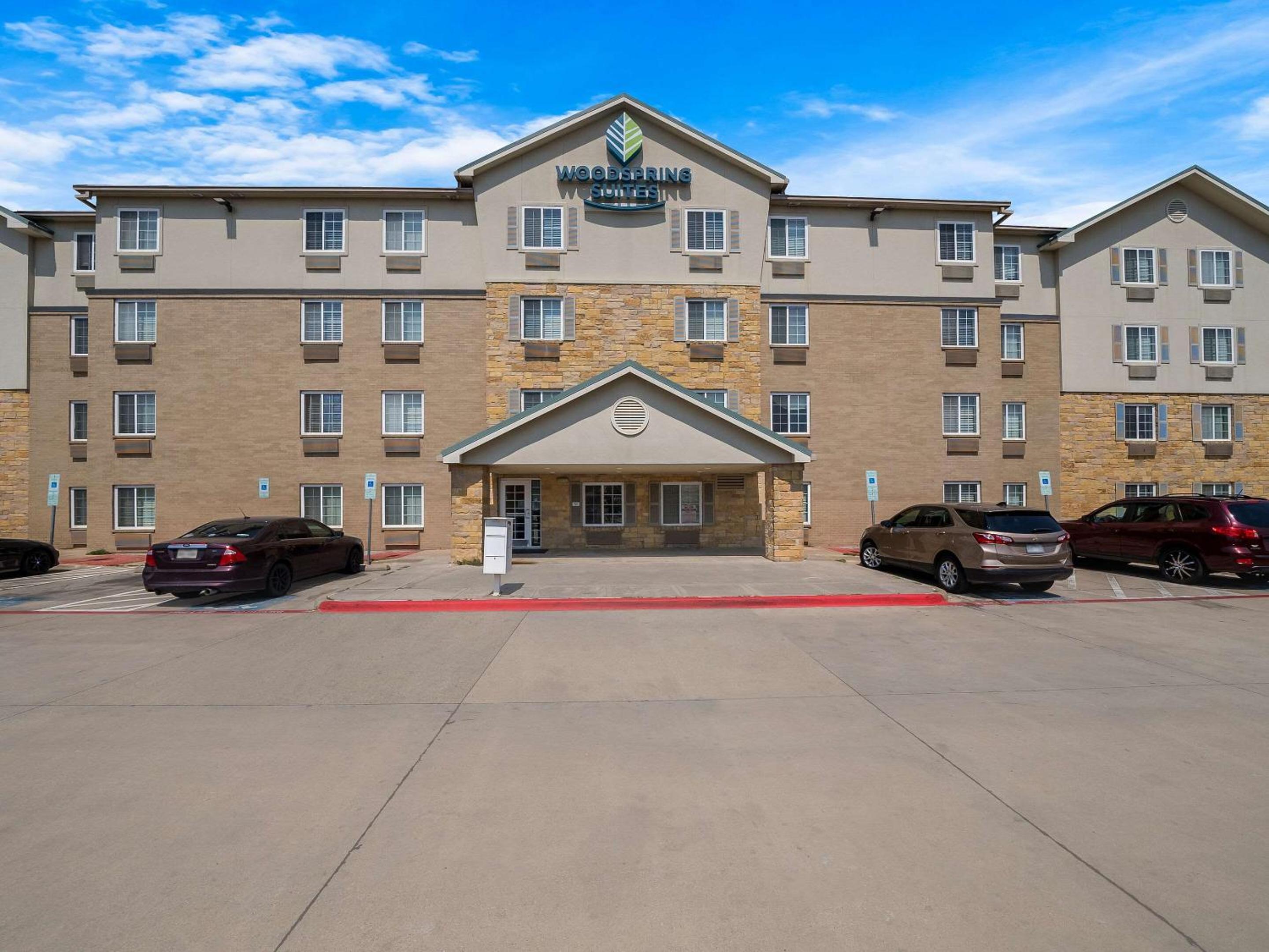 WoodSpring Suites Dallas Rockwall - Property Image 11