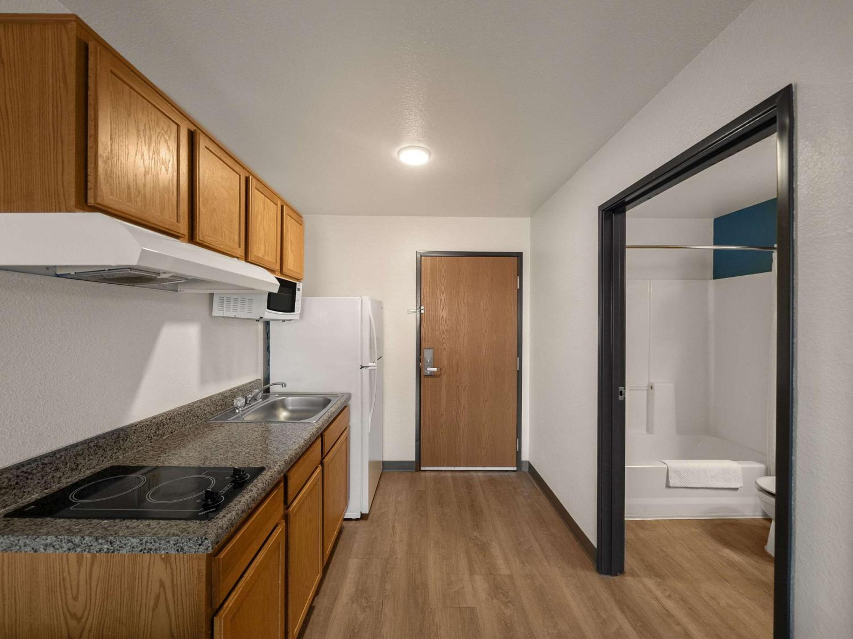WoodSpring Suites Dallas Rockwall