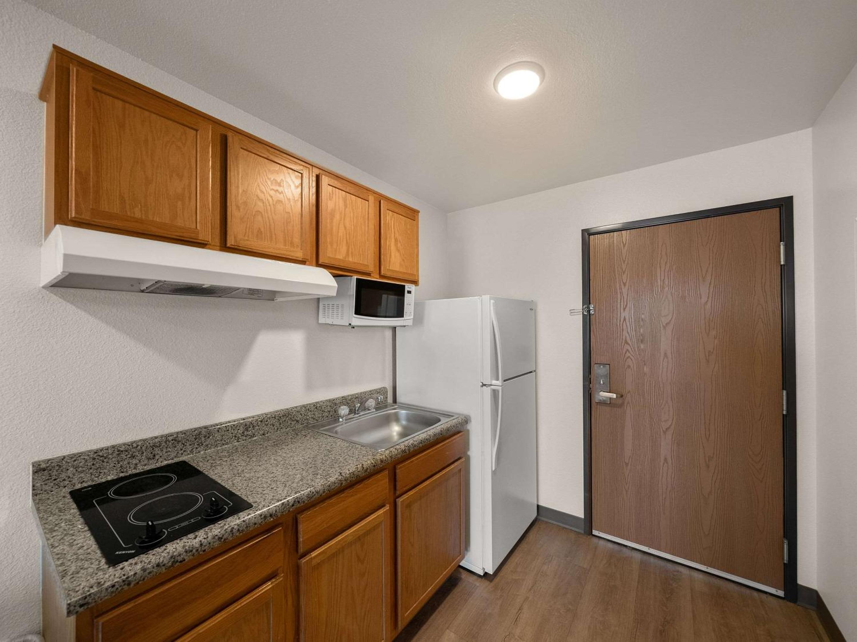 WoodSpring Suites Dallas Rockwall