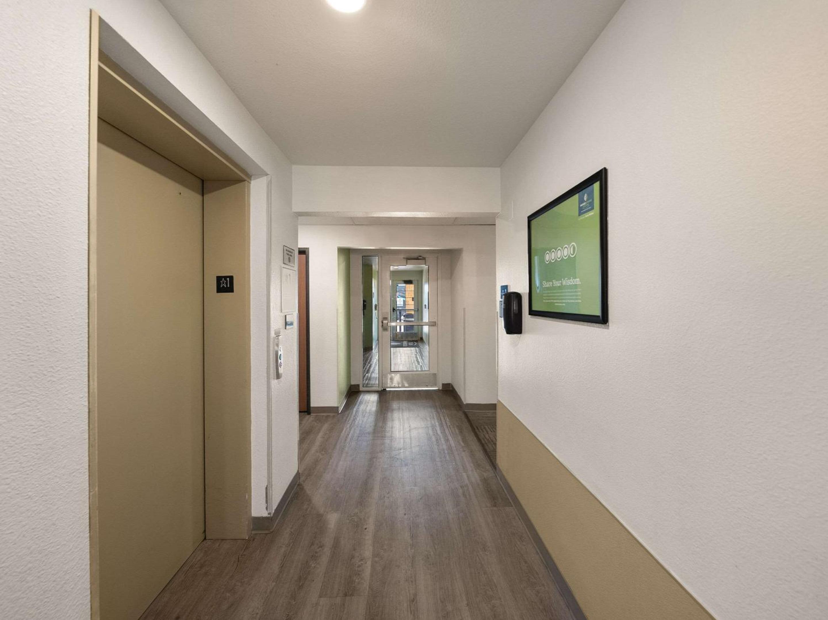 WoodSpring Suites Dallas Rockwall