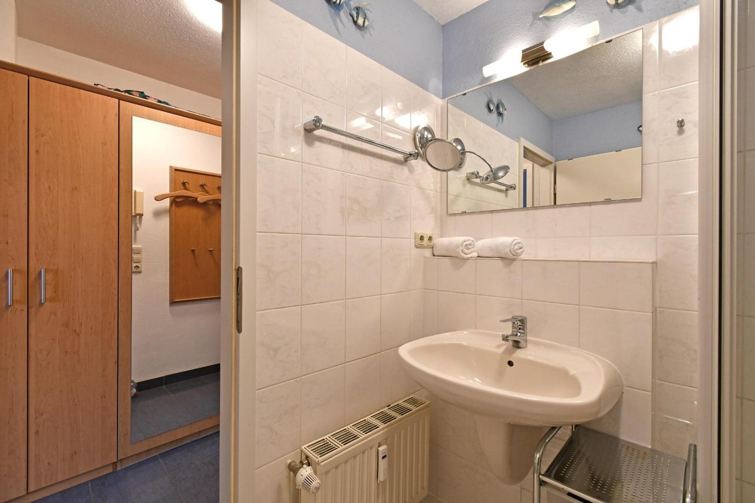 HAN-813-Witthus en Scharbeutz — bathroom