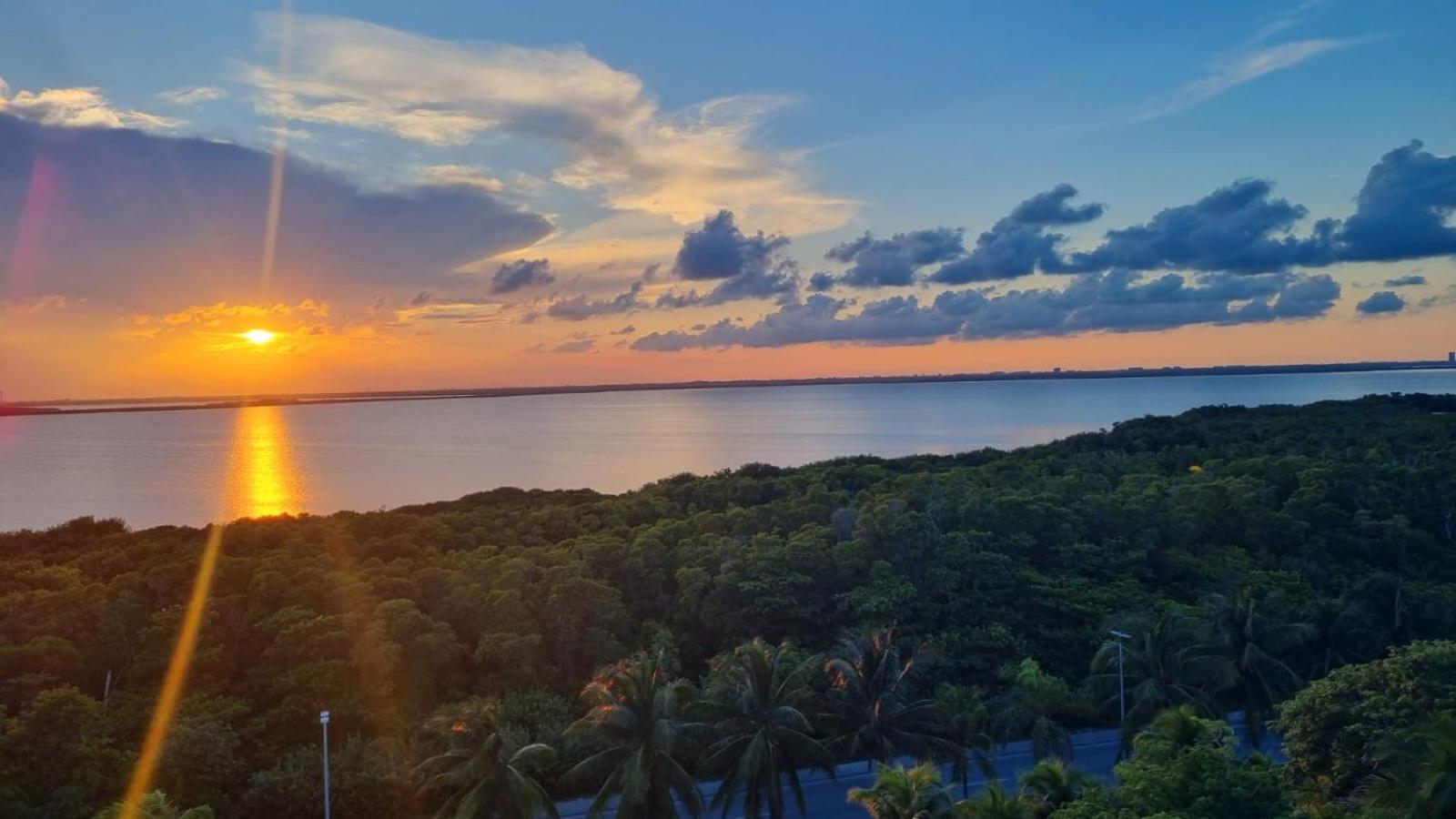 Solymar Beach Condos