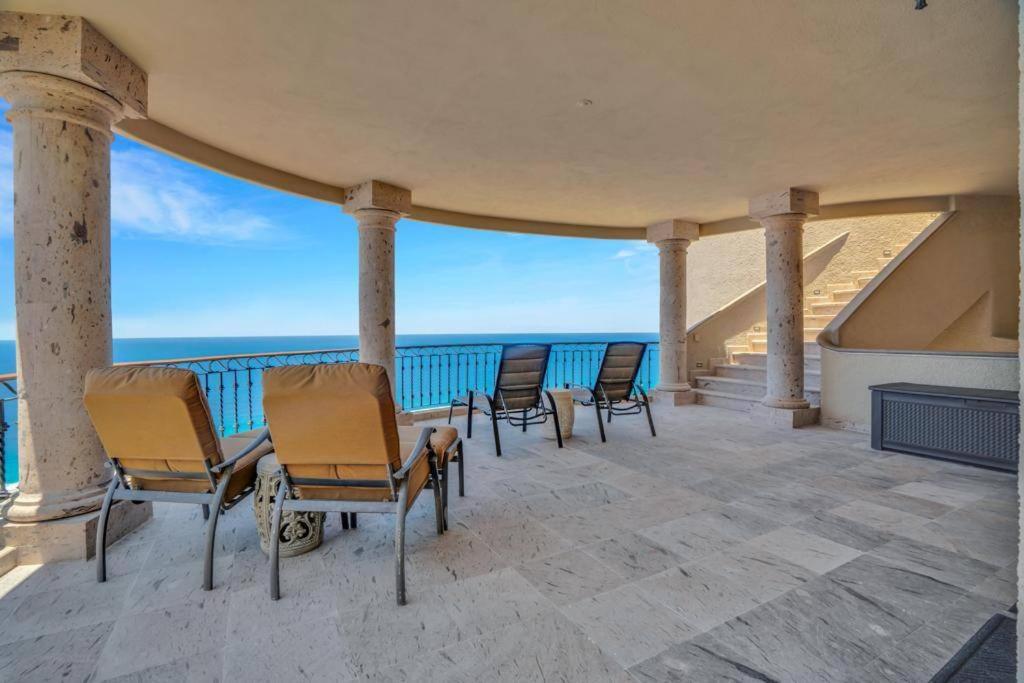 Entire Villa in Pedregal, Cabo San Lucas view 2